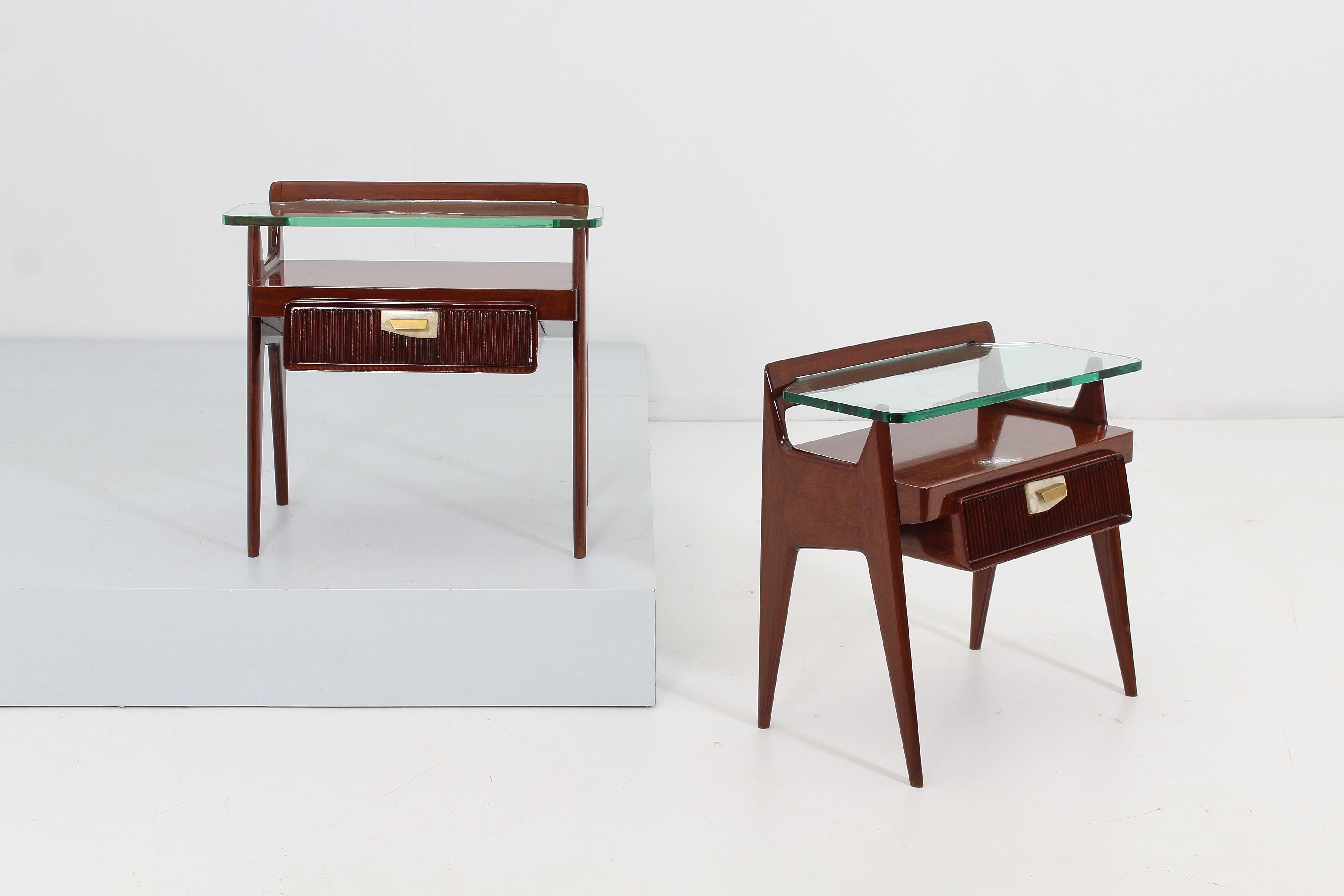 Mid-Century Modern Mid-Century I, Parisi Wood and Thick Glass Nightstands, Set of 2, Italy, 1950s