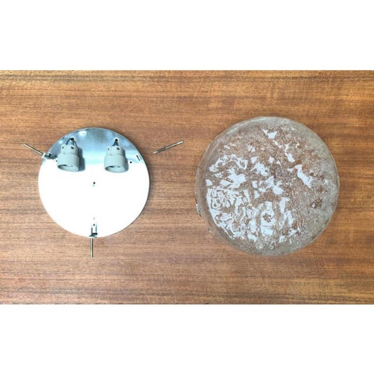 Lampada da soffitto a incasso in vetro ghiaccio di metà secolo, anni '60 in vendita 4