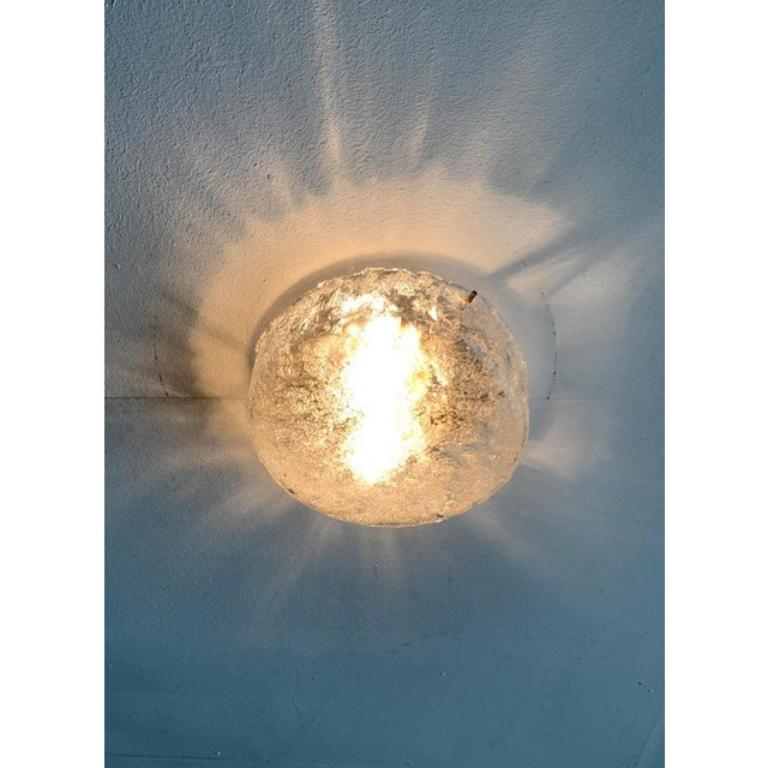 Metallo Lampada da soffitto a incasso in vetro ghiaccio di metà secolo, anni '60 in vendita