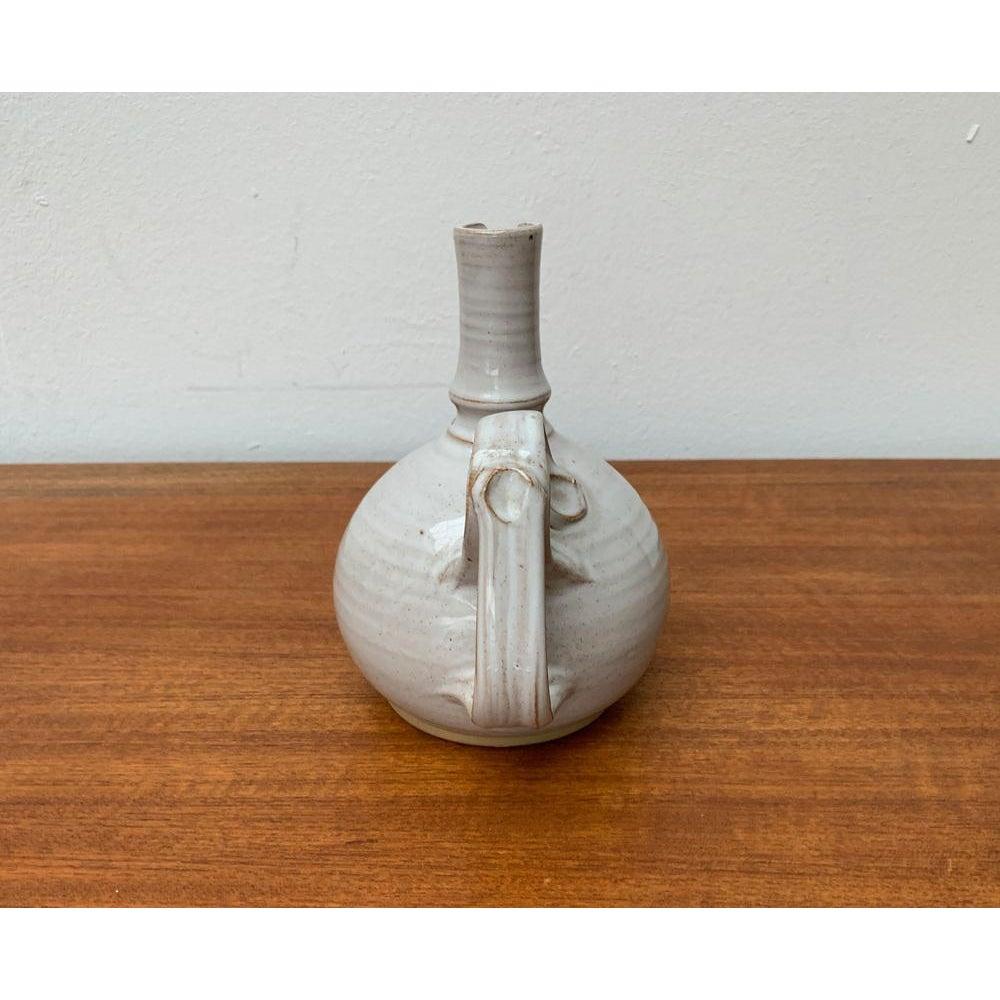 Vaso a caraffa in ceramica islandese di metà secolo di Sigurdar Haukssonar, anni '60 in vendita 1