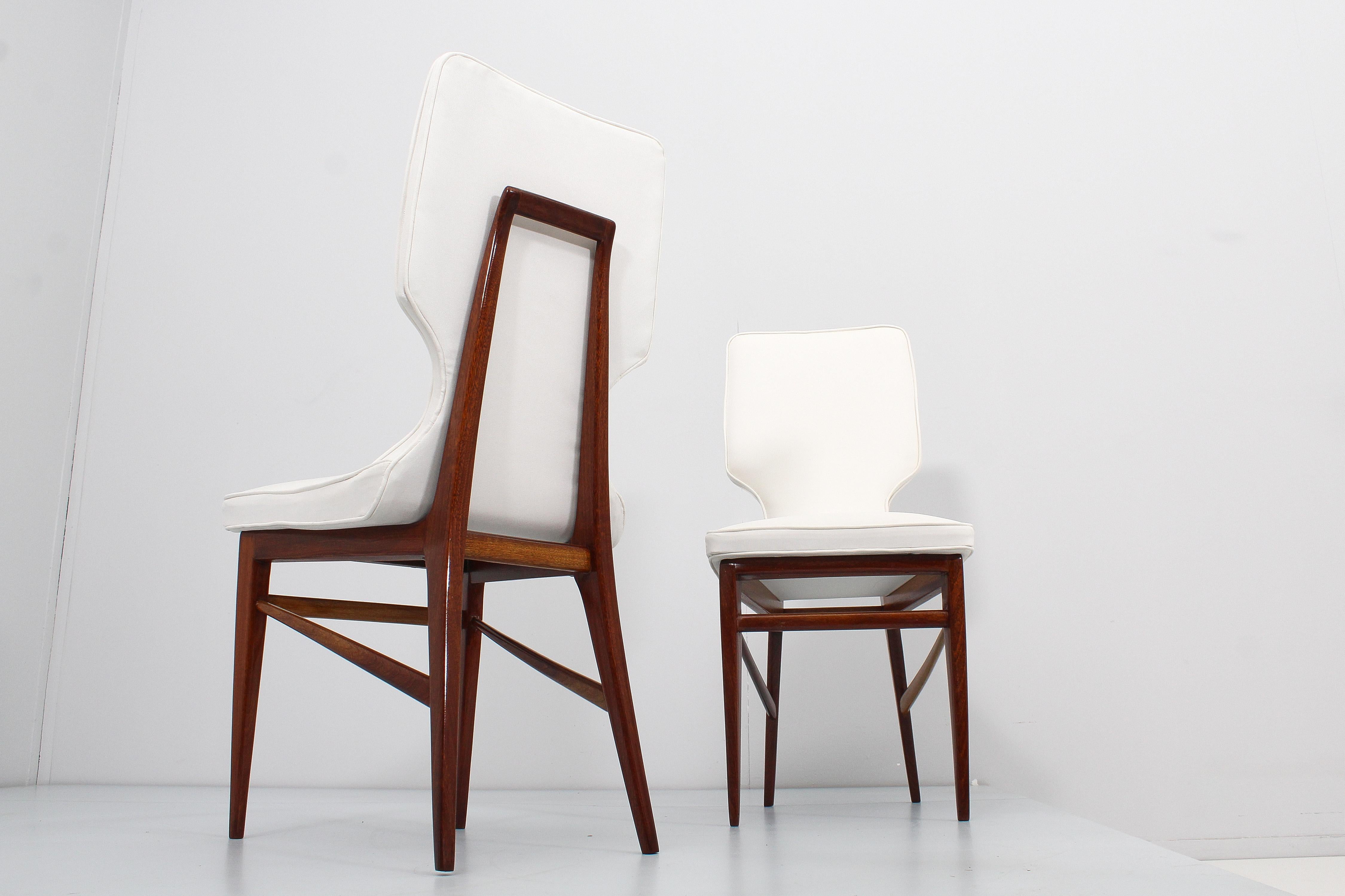 Mid-Century Ico Parisi (attr) Set of 6 Wood and Fabric Chairs, Cantù Italy 60s  For Sale 4