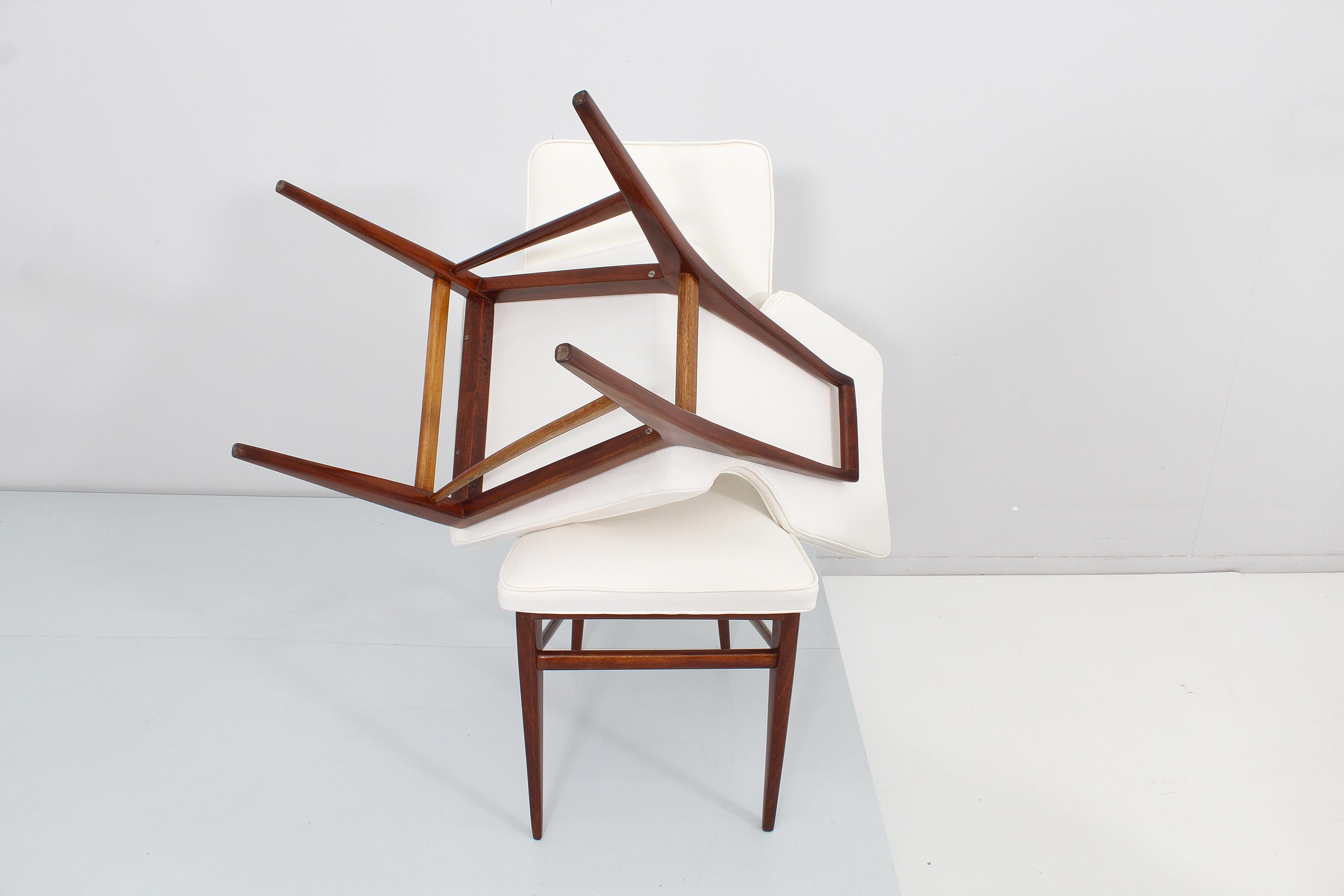 Mid-Century Ico Parisi (attr) Set of 6 Wood and Fabric Chairs, Cantù Italy 60s  For Sale 6