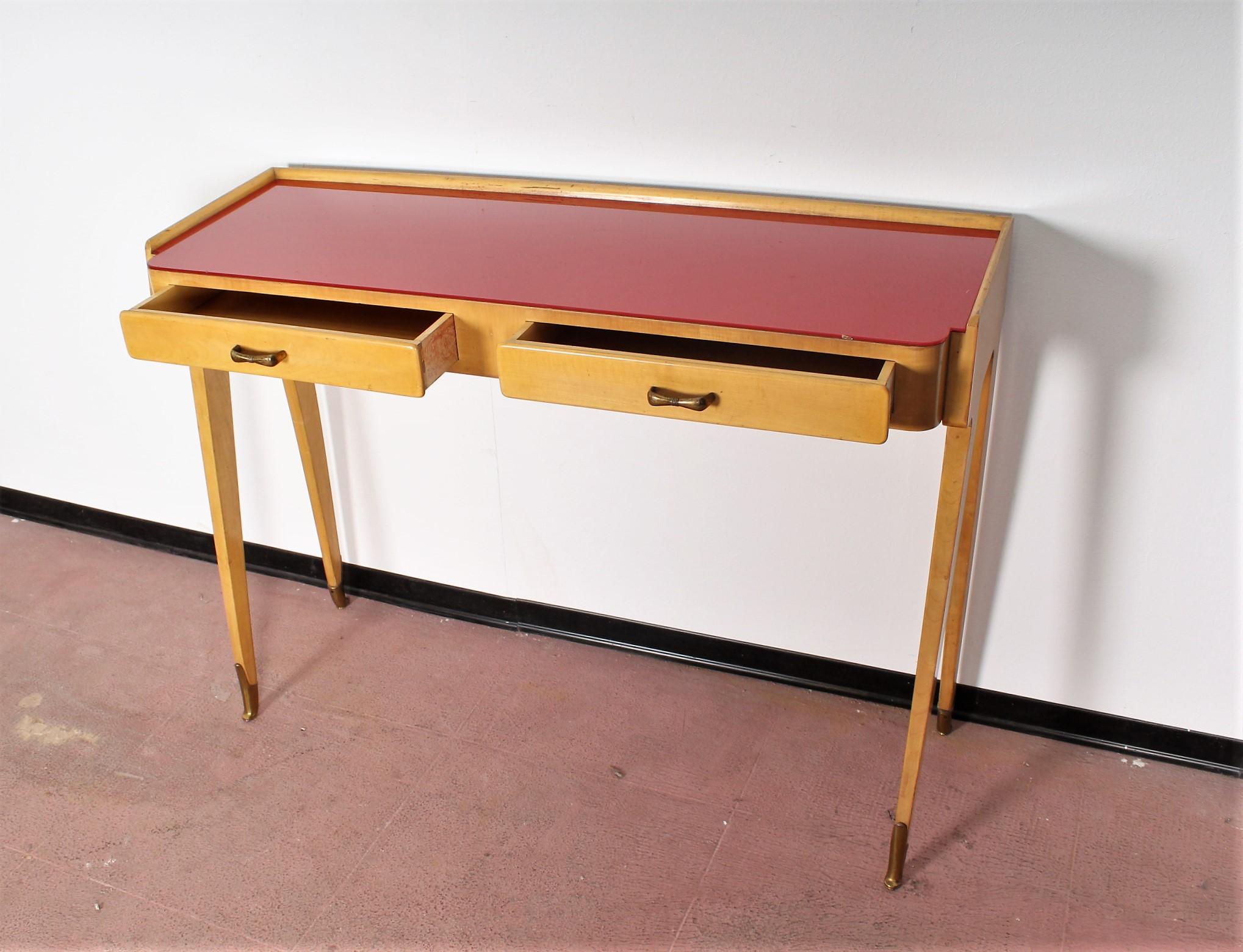 Midcentury Ico Parisi Maple Wood Console with Red Glass, Italy, 1950s In Good Condition In Palermo, IT