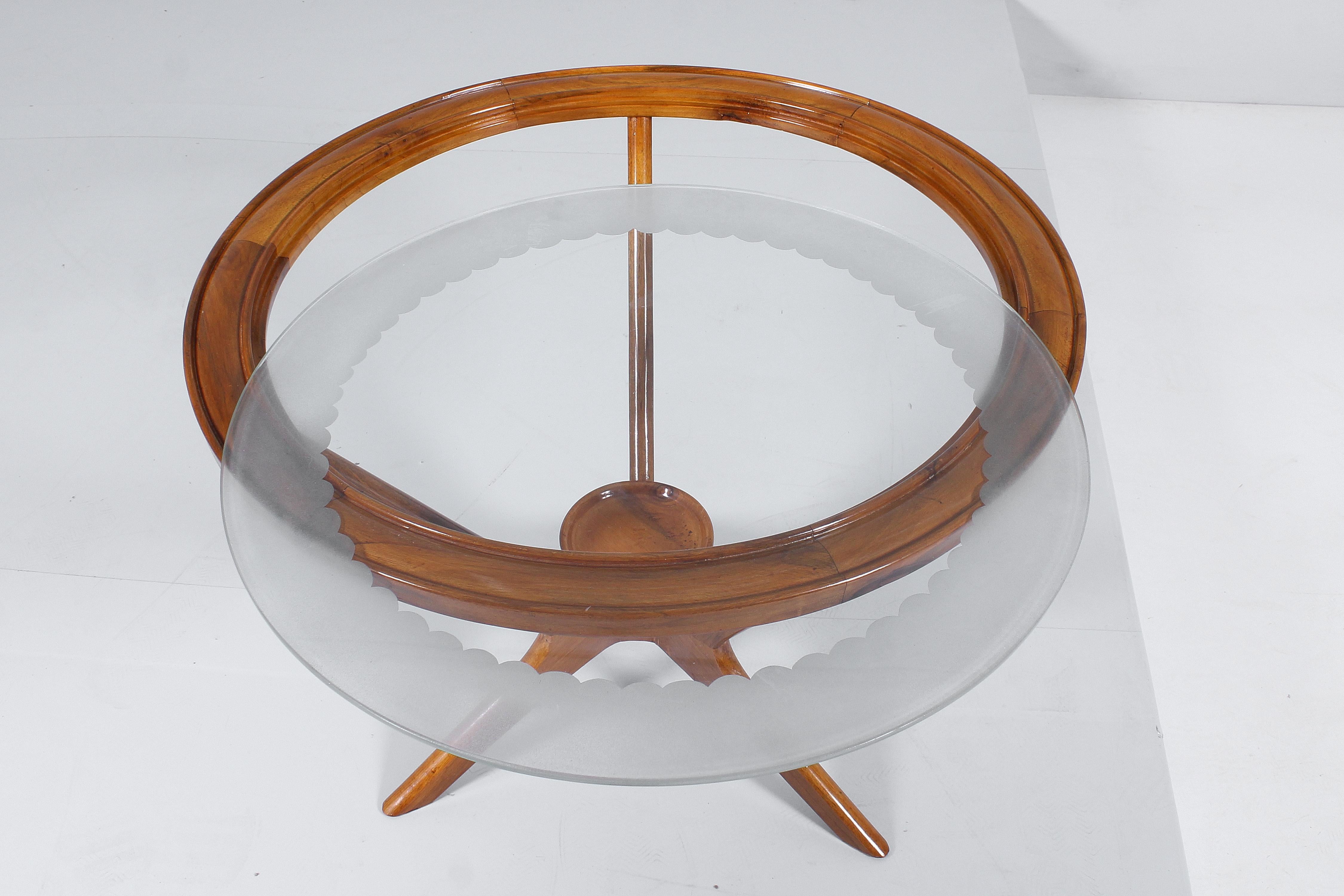 Midcentury Ico Parisi Style Wood and Glass Coffee Table 60s Italy For Sale 1