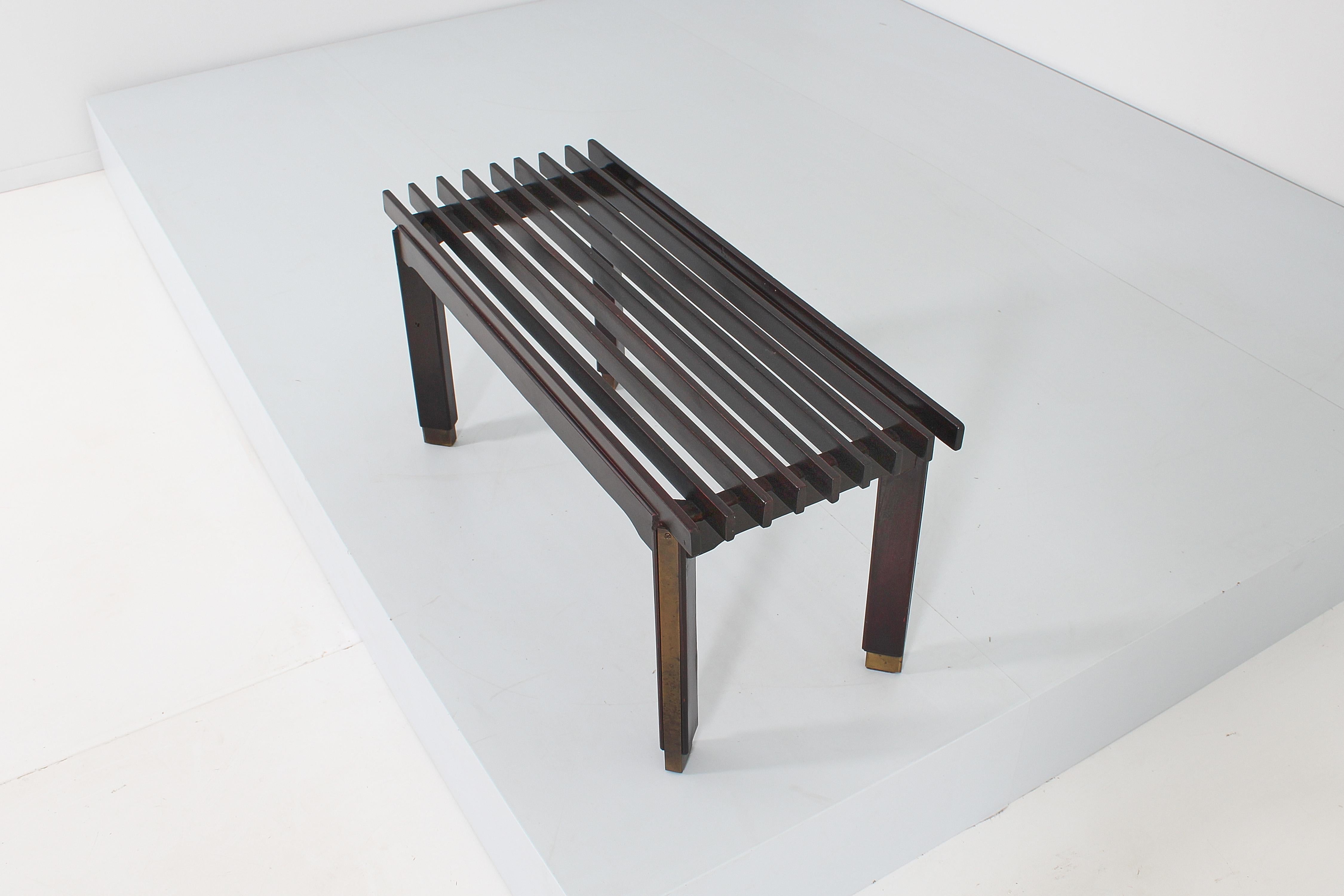 Mid-Century Ico Parisi Teak and Brass Bench, Italy, 1950s In Good Condition For Sale In Palermo, IT