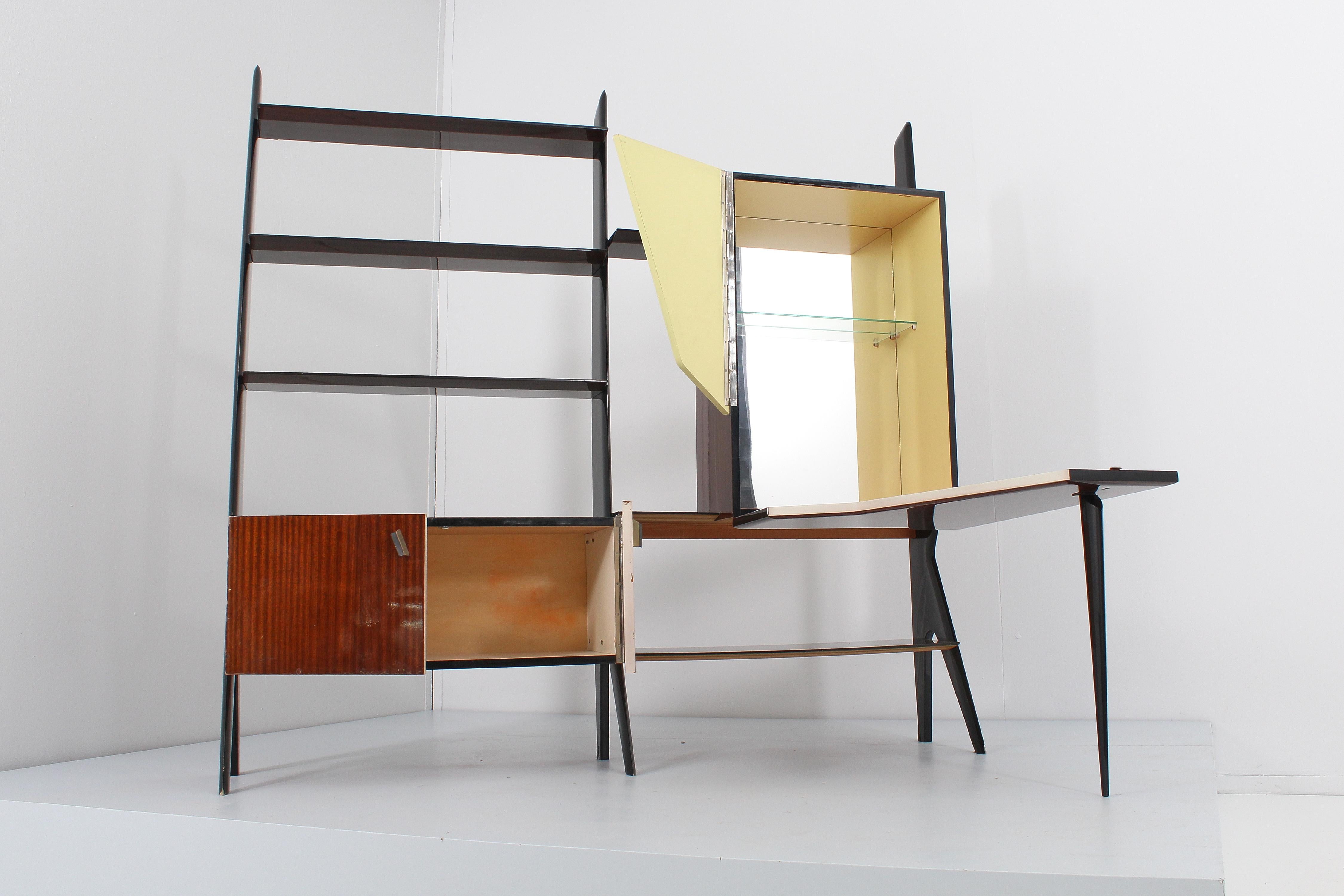 Mirror Mid-Century Ico Parisi Wooden Bar Cabinet with Shelves, 1950s, Italy