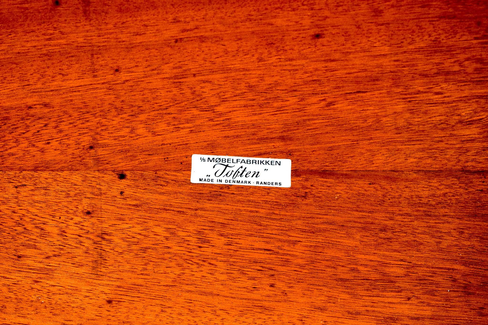 Rosewood Mid Century Illum Wikkelso, Coffee Table for Møbelfabrikken Toften, 1960's For Sale