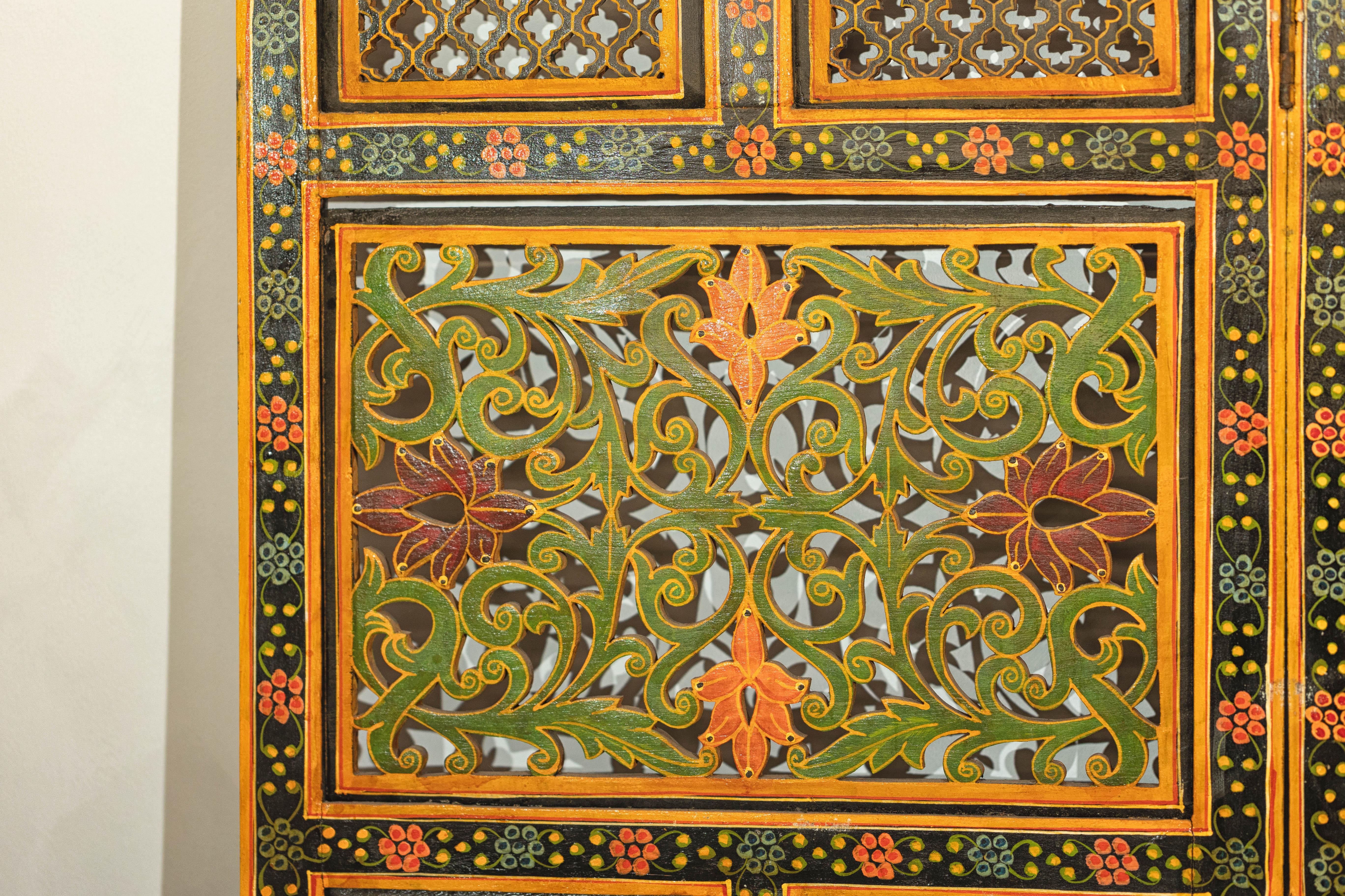 Mid-Century Indian Fretwork Screen with Hand-Painted Details and Bold Colors For Sale 4
