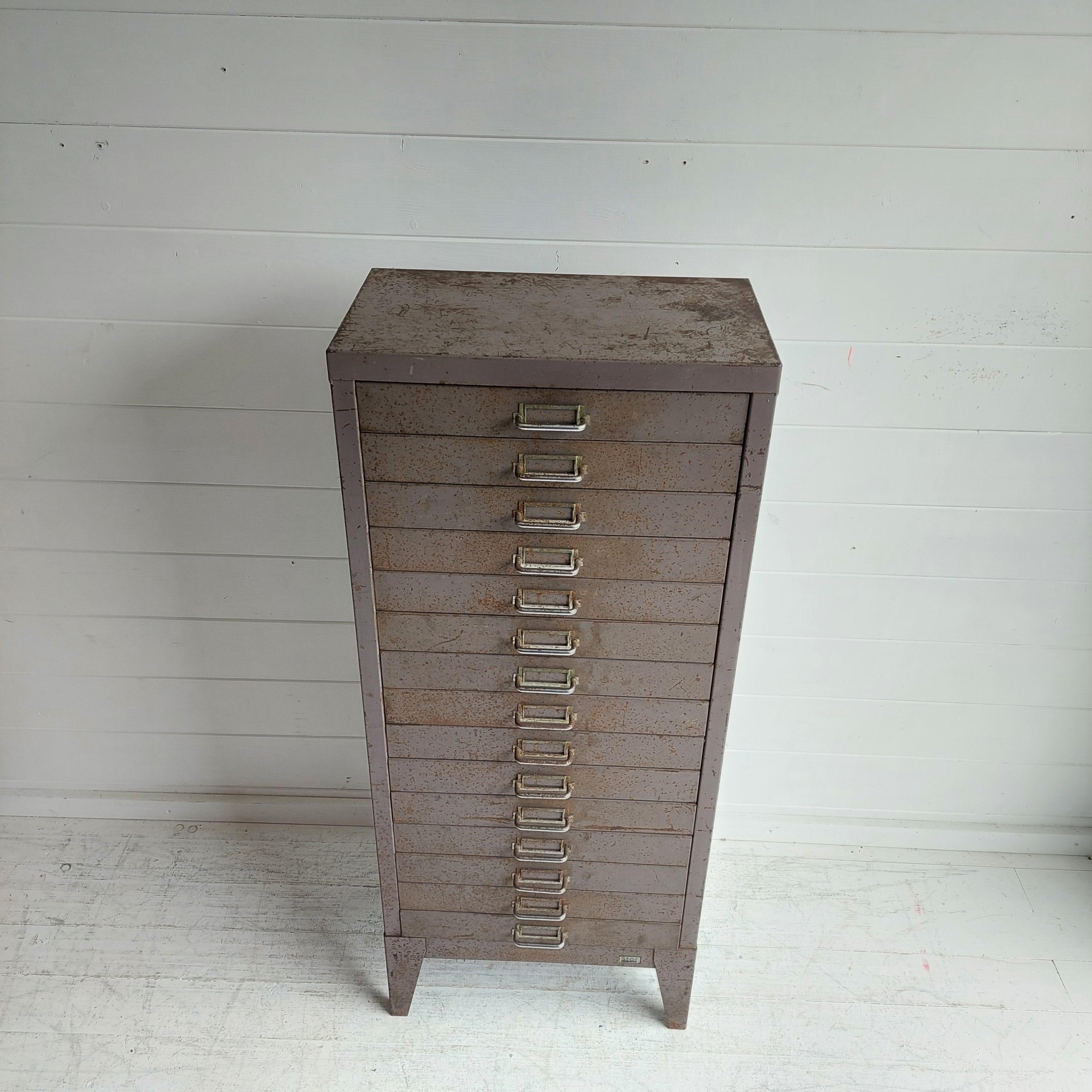 Mid Century Industrial  15 Drawer Filing Cabinet By Store 1950s In Fair Condition In Leamington Spa, GB