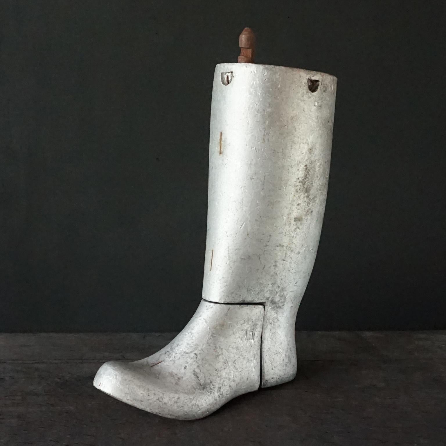 20th Century Mid Century Industrial Cast Aluminium Set of Left Size 9 Men Rubber Boot Moulds For Sale