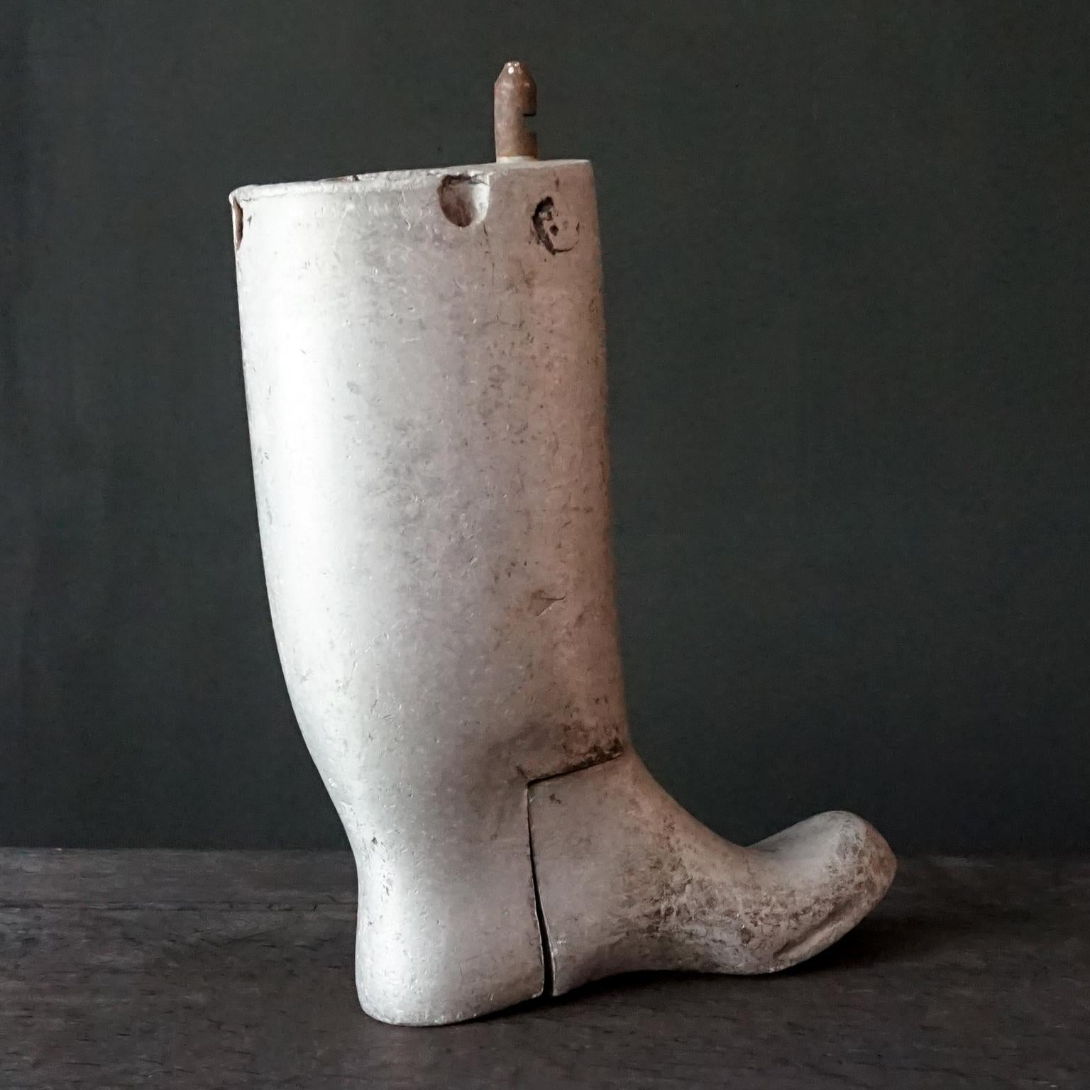 Mid Century Industrial Cast Aluminium Set of Left Size 9 Men Rubber Boot Moulds For Sale 1