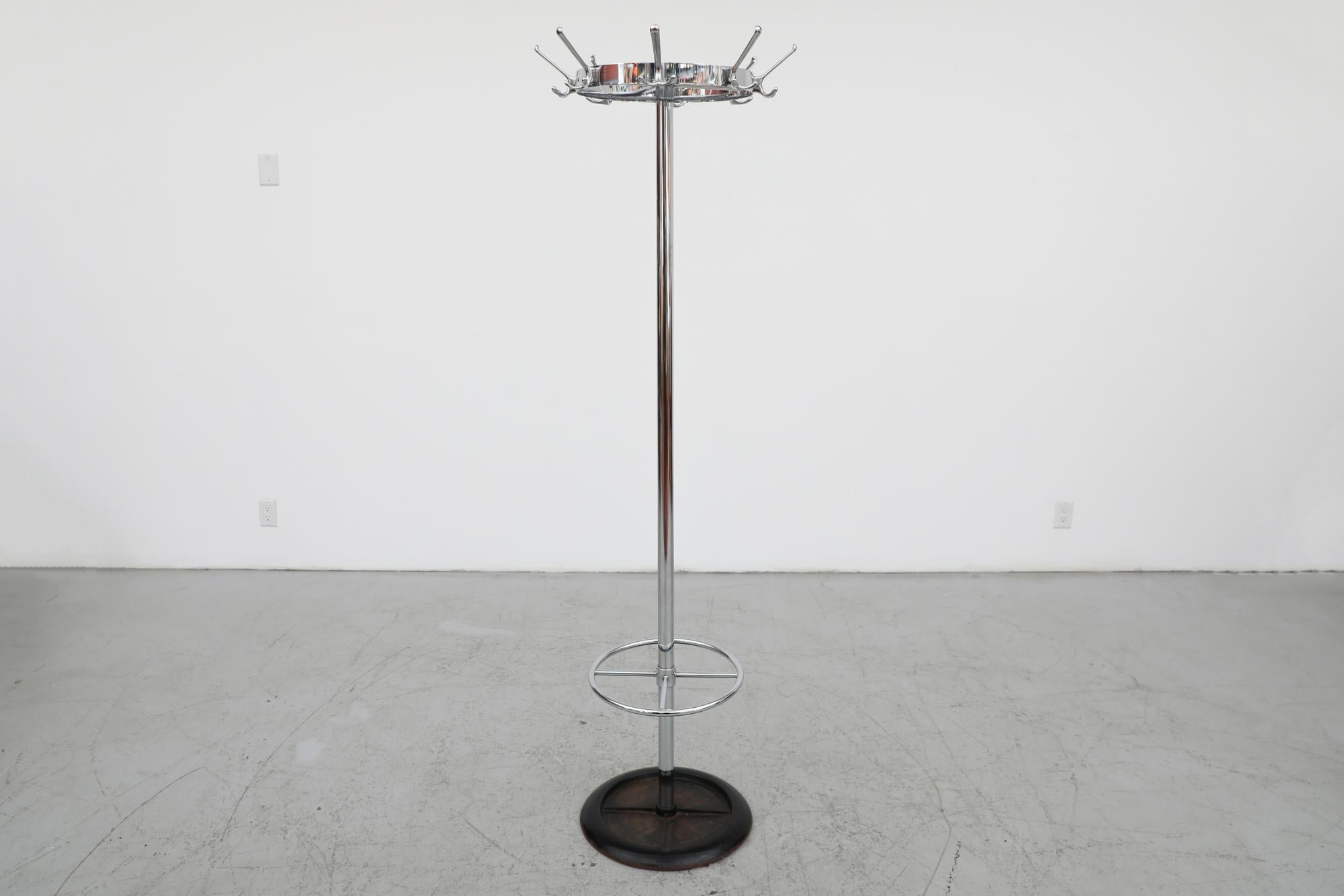 Mid-Century Industrial Metal Coat Rack w/ Hooks & Umbrella Stand by Oosterwolde For Sale 5