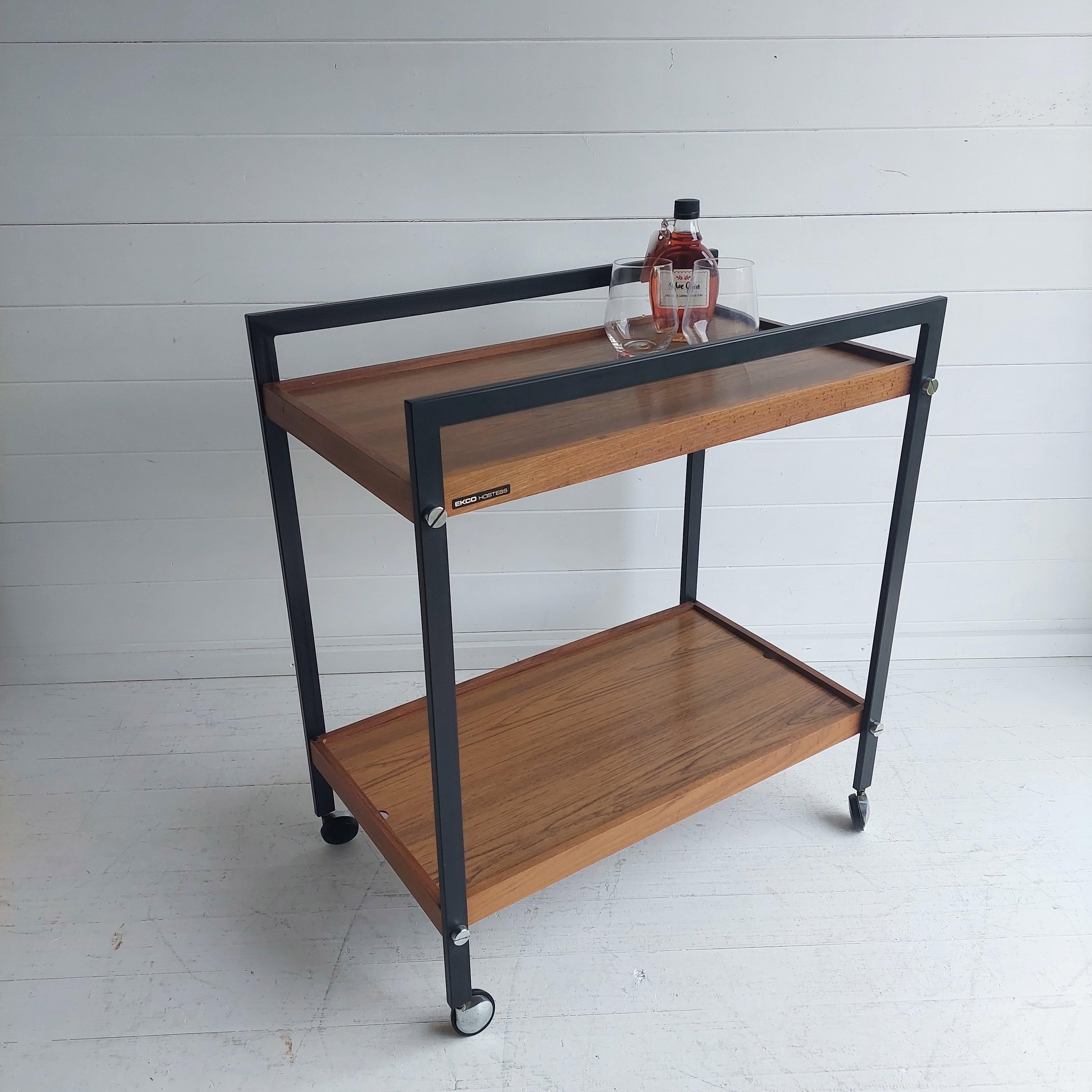 Mid Century Industrial Howard Miller Style Bar Cart / Drinks Trolley by Ekco 60s In Good Condition In Leamington Spa, GB