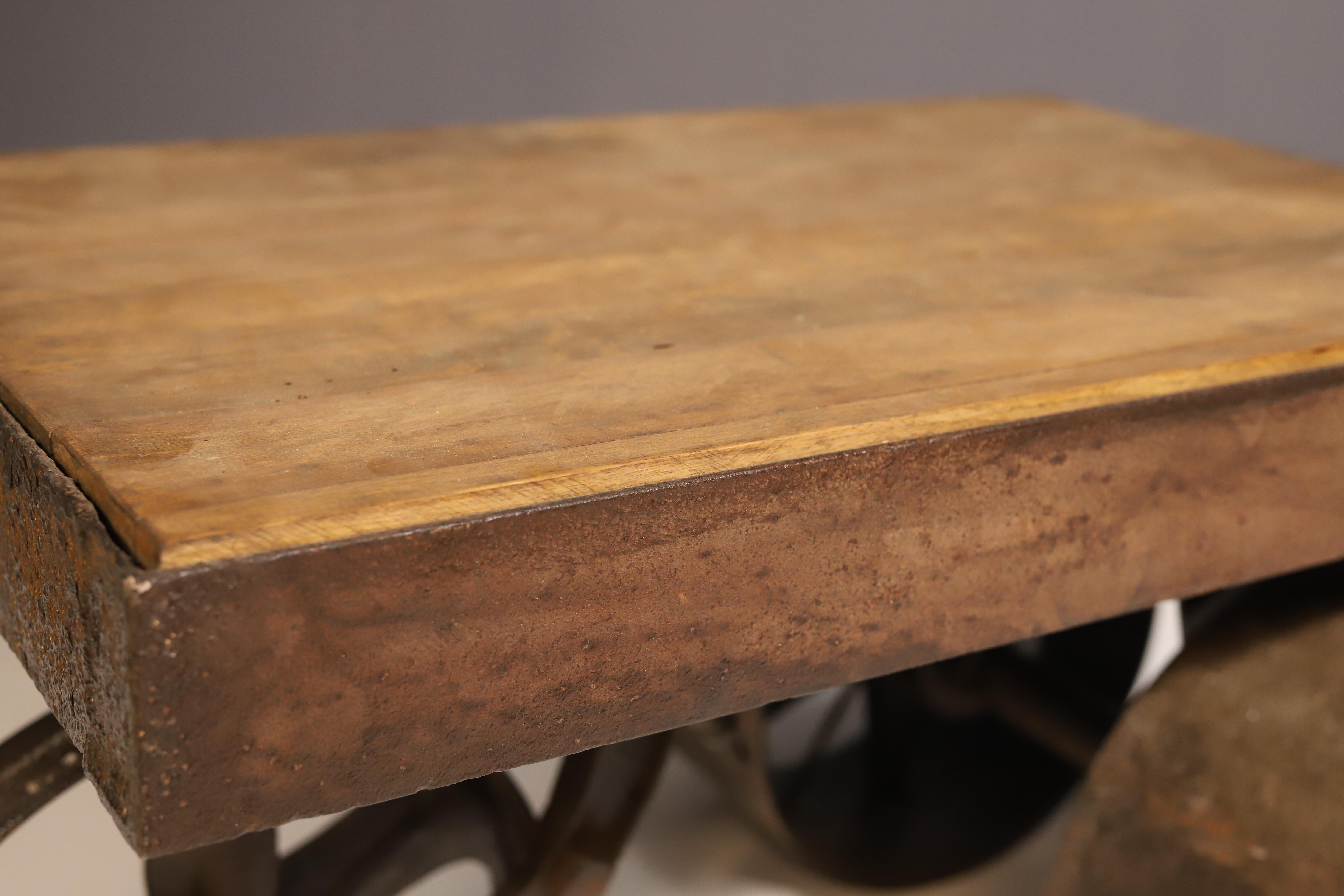 Mid century industrial table on wheels, 1950´s, Czechoslovakia For Sale 2