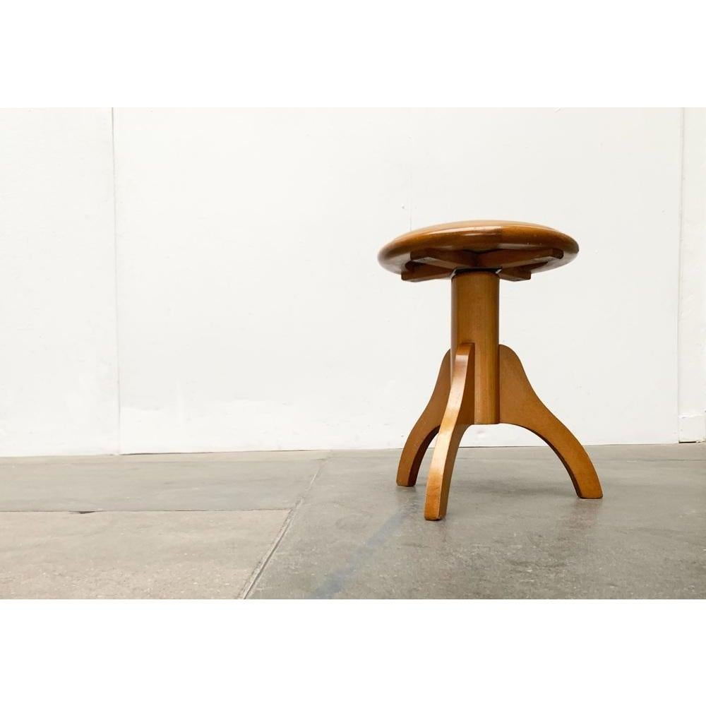 Tabouret pivotant tripode industriel du milieu du siècle, années 1960 Excellent état - En vente à Hamburg, DE