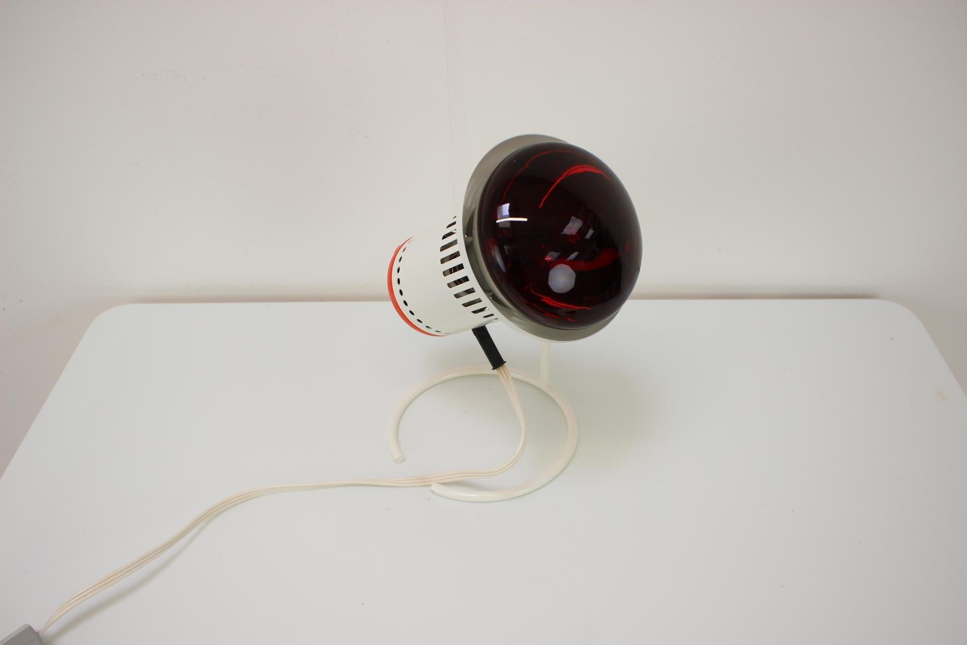 Lampada da tavolo a infrarossi di metà secolo, Chirana 1980, Cecoslovacchia in vendita 1