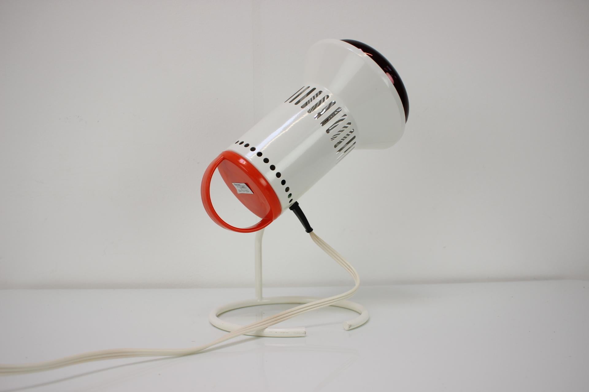 Lampada da tavolo a infrarossi di metà secolo, Chirana 1980, Cecoslovacchia in vendita 2
