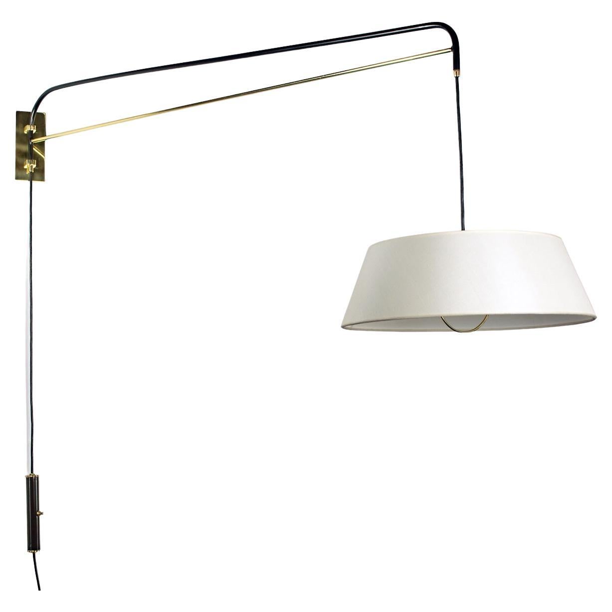 Vom Mid-Century-Stil inspirierte, verstellbare Wandleuchte von Bourgeois Boheme Atelier im Angebot