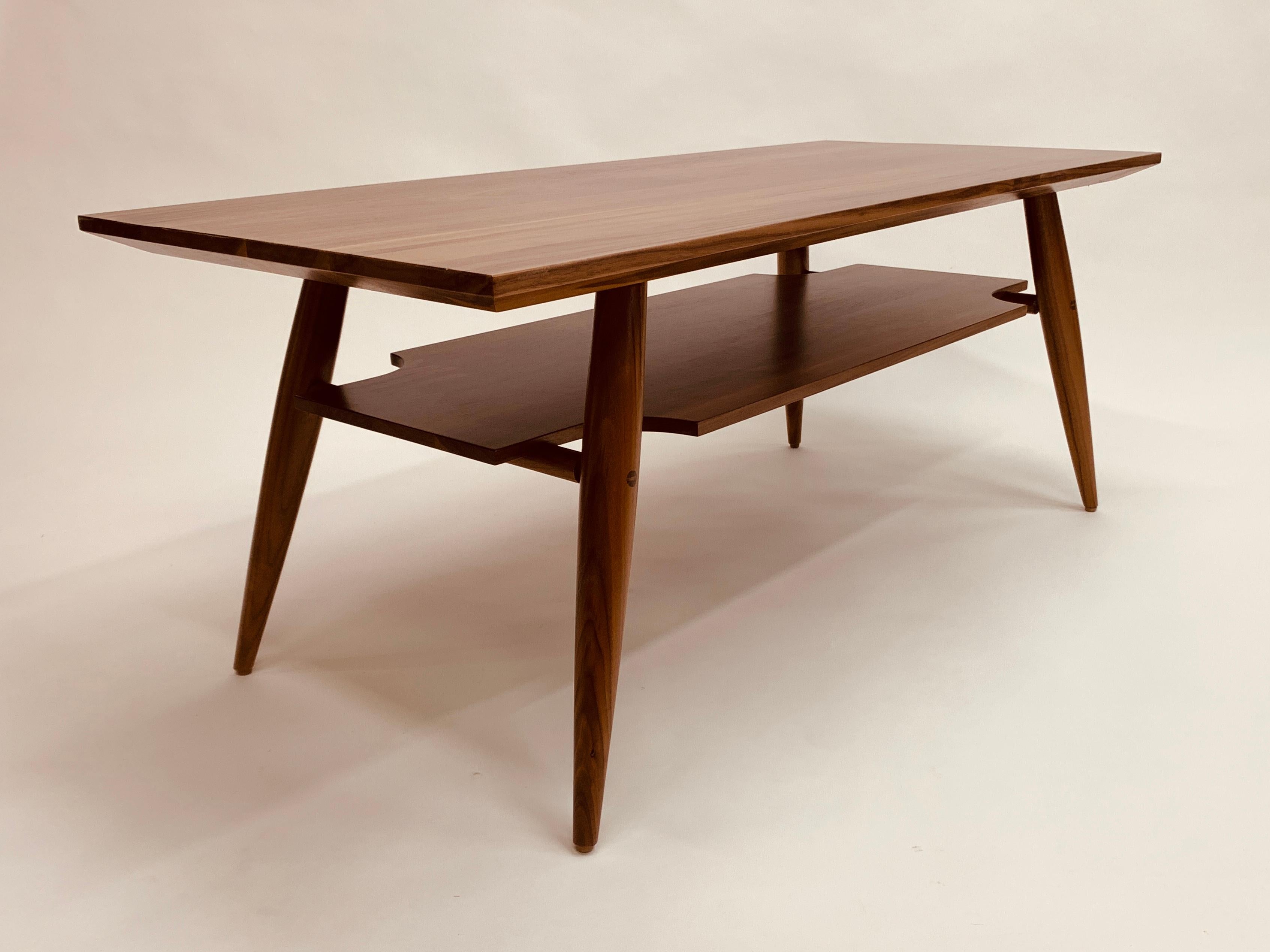 Mid-Century Modern Mid-Century-Inspired Coffee Table with Shelf in Walnut For Sale