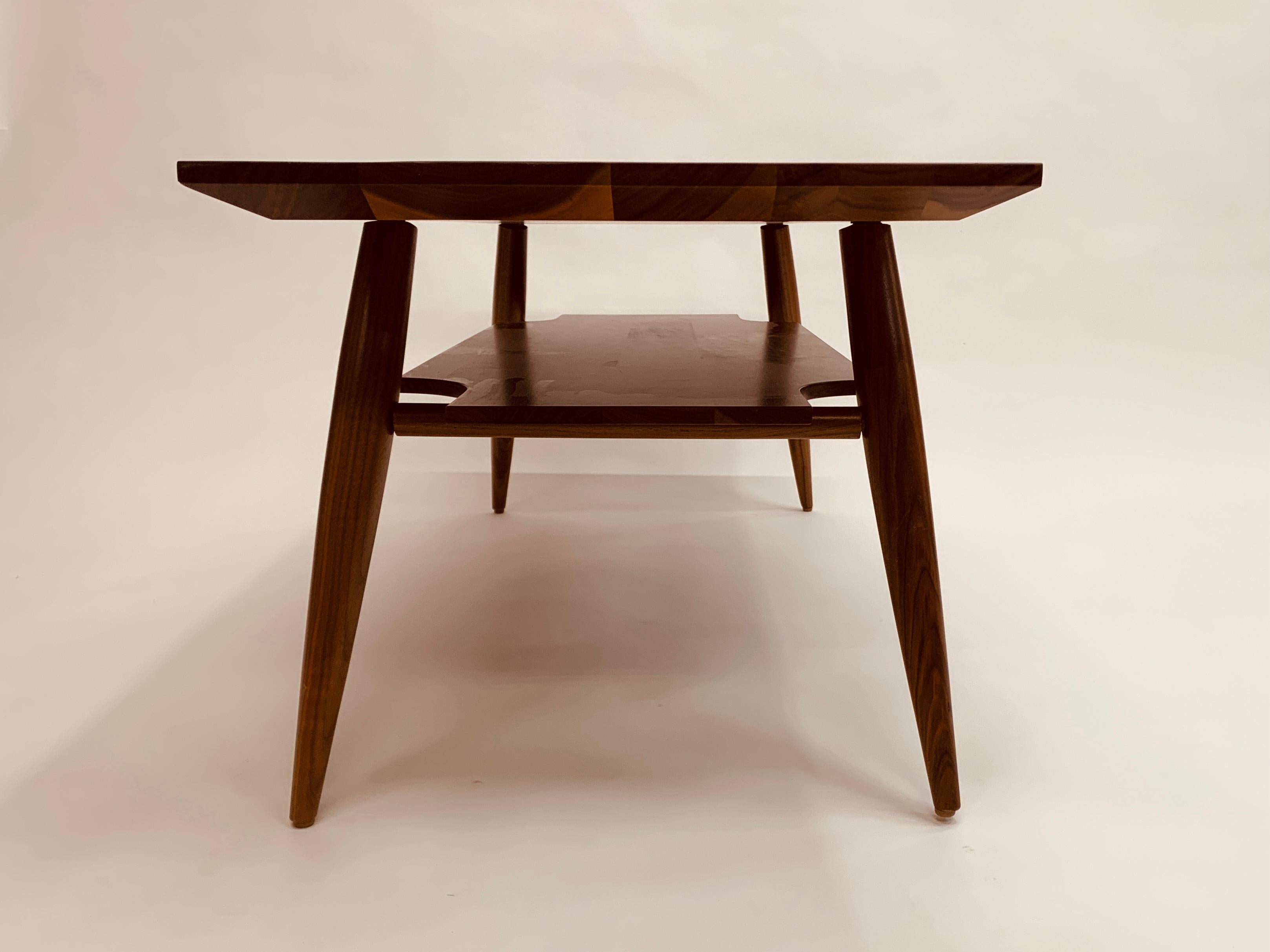 American Mid-Century-Inspired Coffee Table with Shelf in Walnut For Sale