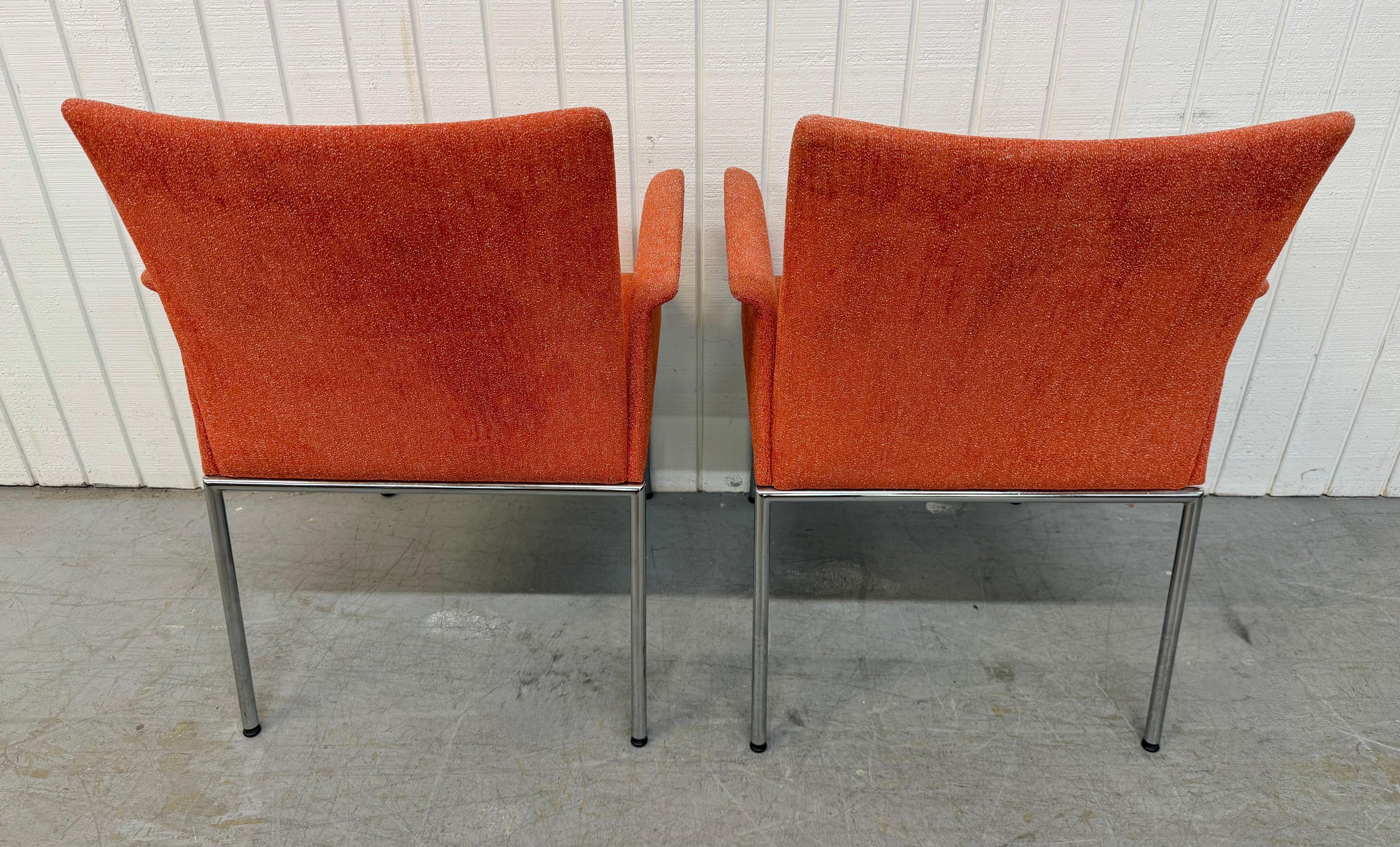 Sillones Modernos Estilo Knoll Inspirados en la Mitad del Siglo - Juego de 2 en Bueno estado para la venta en Clarksboro, NJ