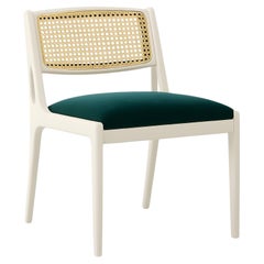 Chaise de salle à manger blanche d
inspiration mi-siècle avec dossier en rotin tressé naturel
