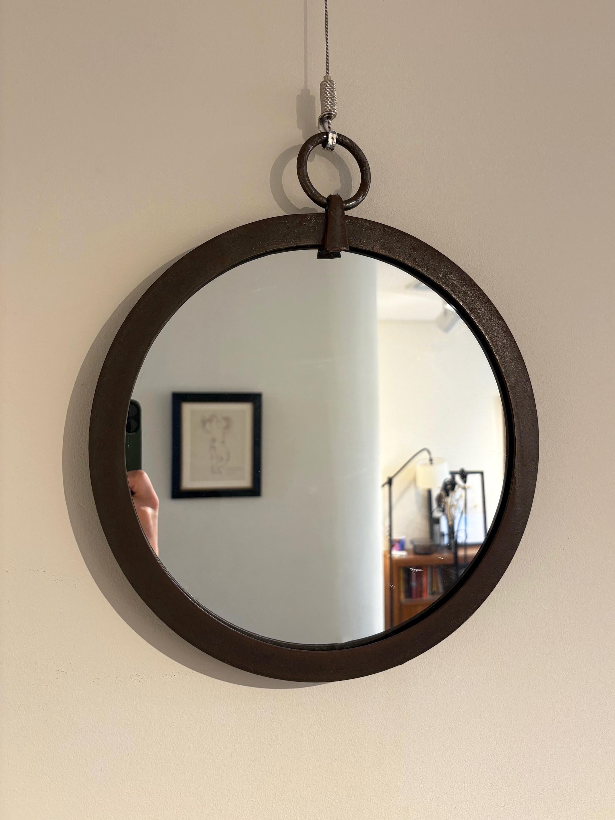 Miroir circulaire en fer forgé
France, années 1950
