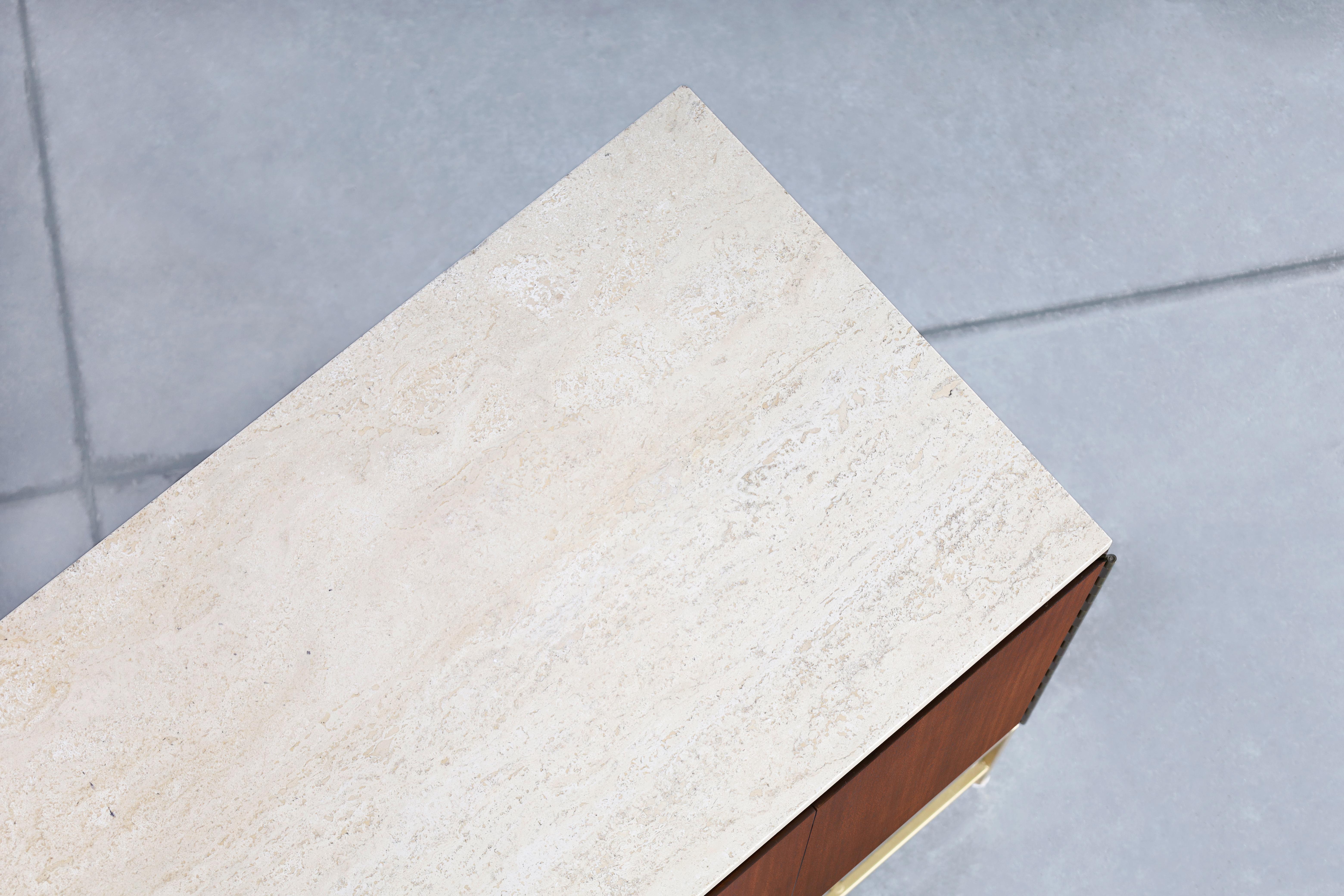 Credenza in travertino 