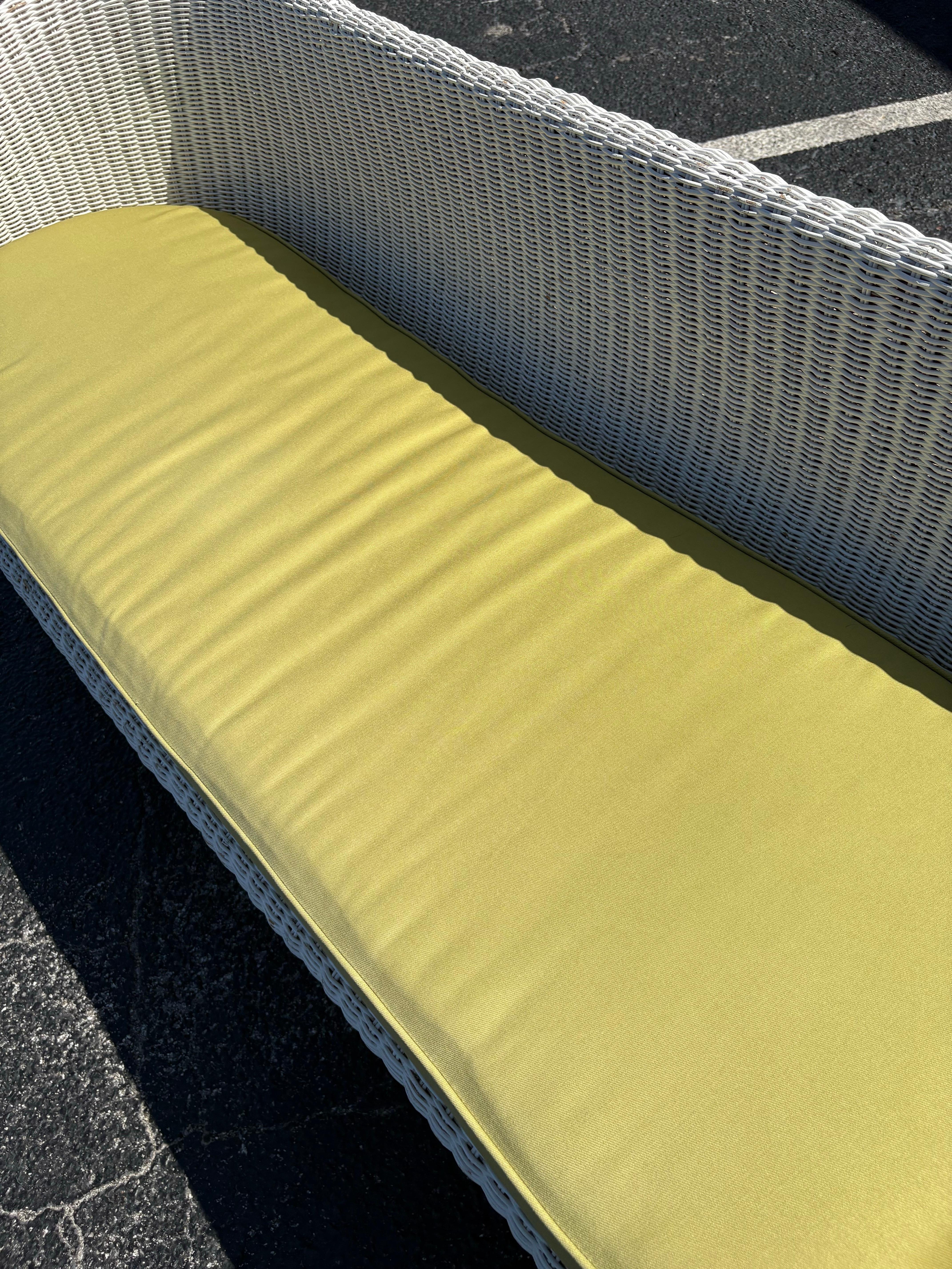 Mid Century Isamu Kenmochi style Wicker Rattan Bubble Mushroom Sofa Settee For Sale 2