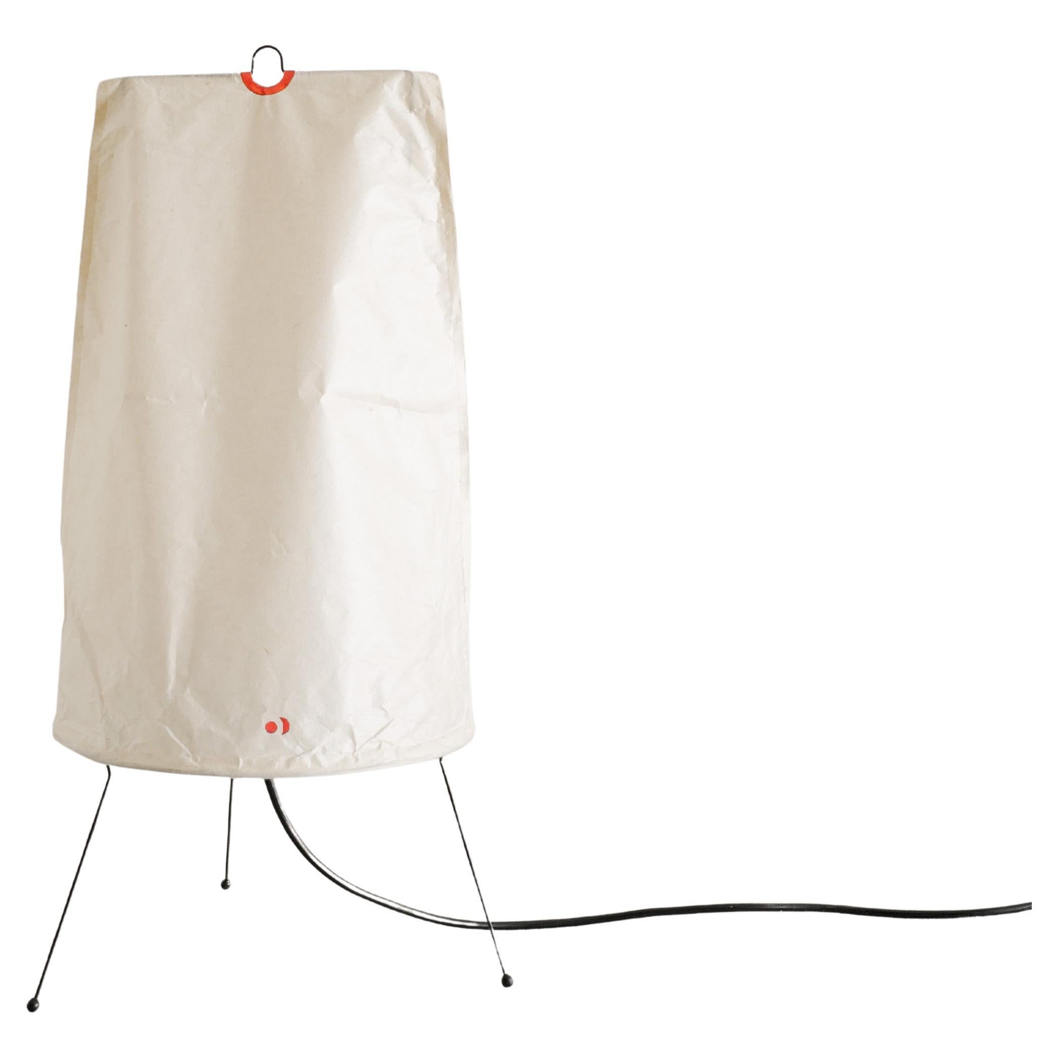 Mid Century Isamu Noguchi "1P" Table Desk Akari Lamp by Ozeki & Co. Japan, 1960s For Sale