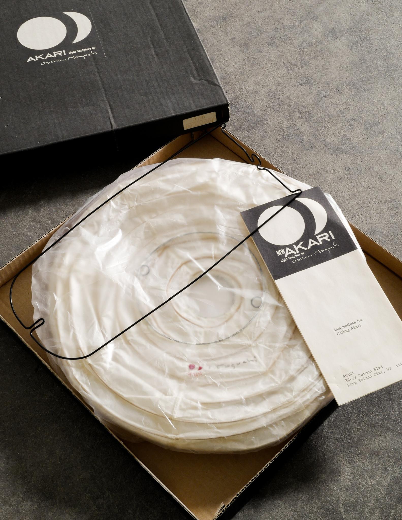 Colgante Isamu Noguchi Nos 