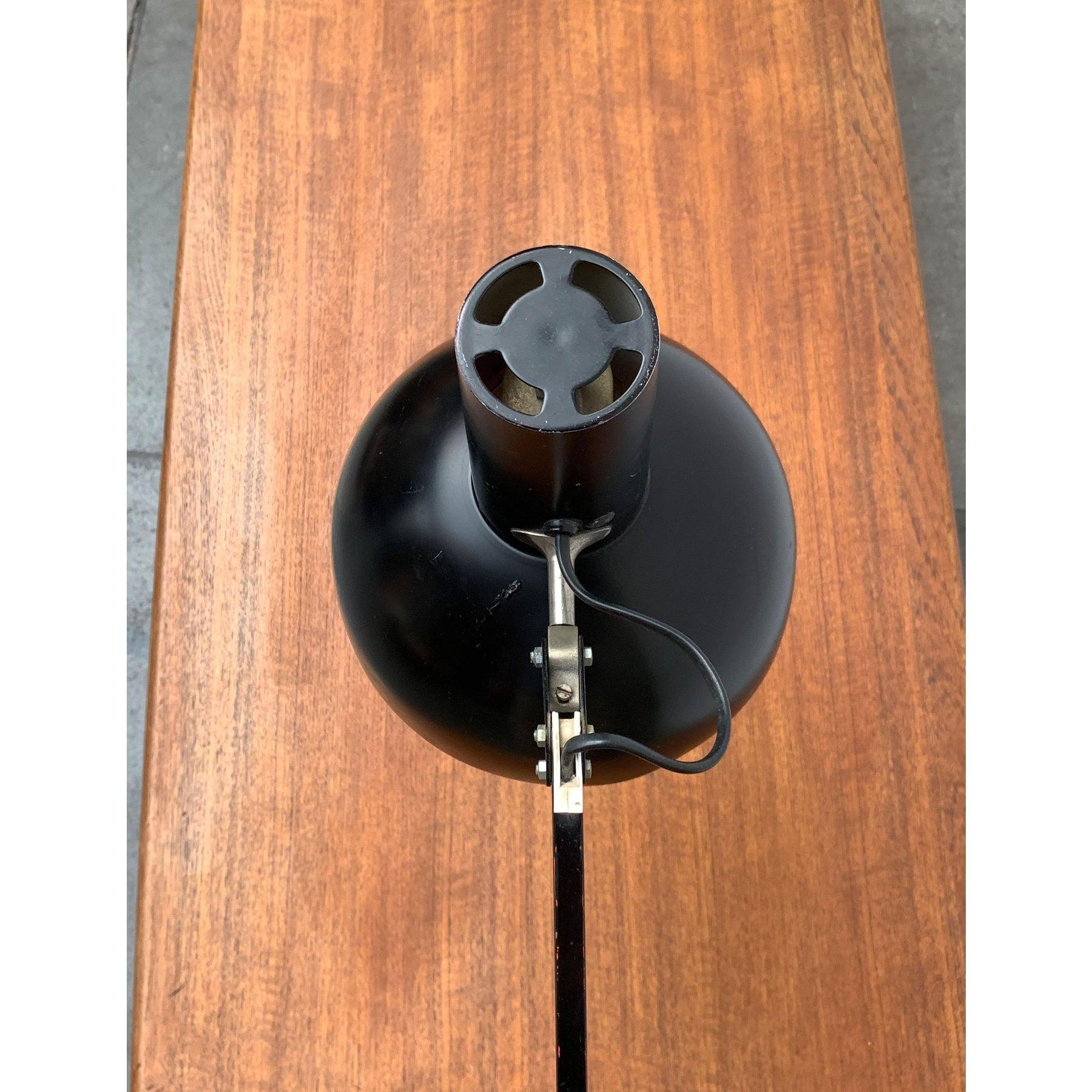 Mid-Century IT Task Lamp from Louis Poulsen, 1970s For Sale 4