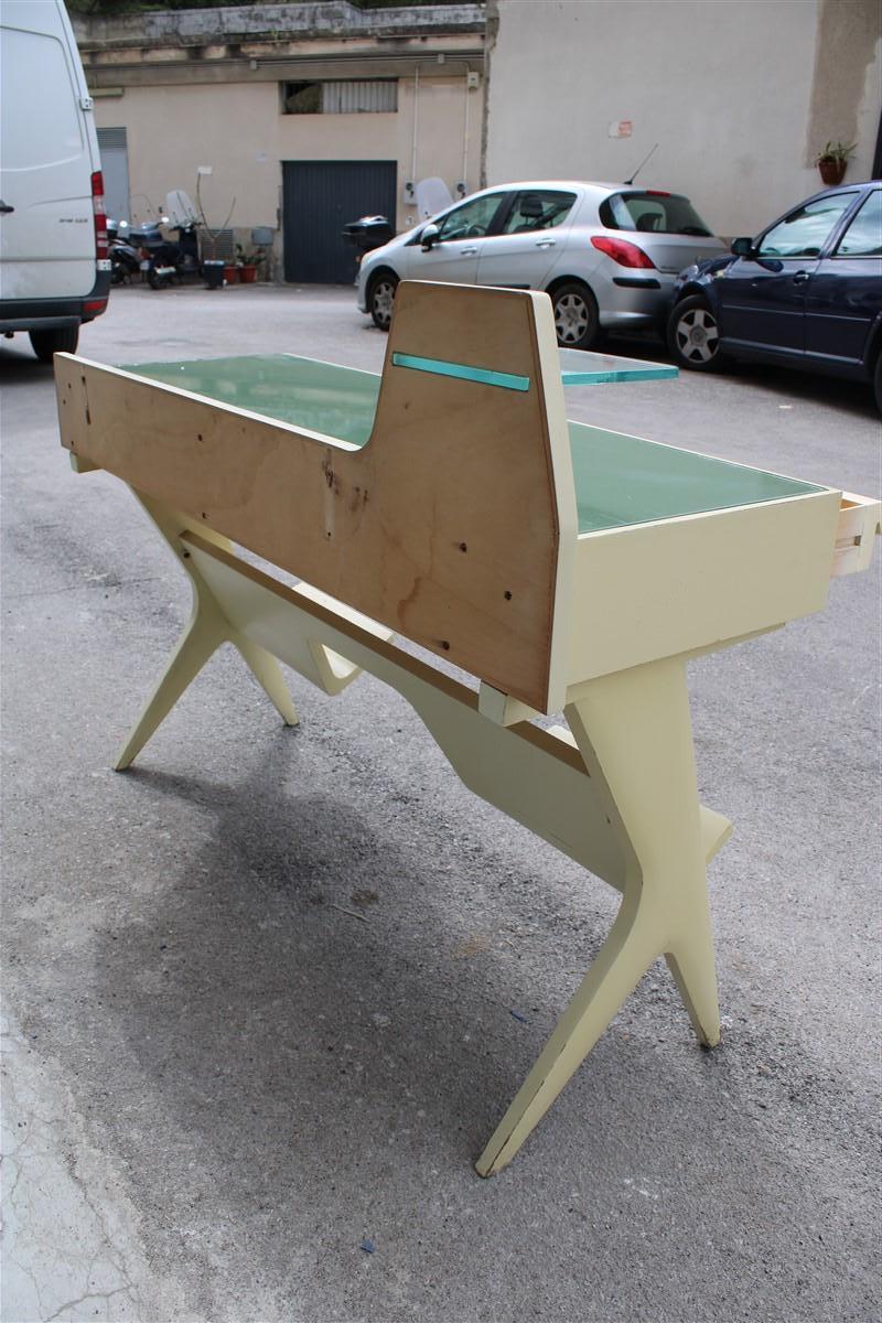 Mid-Century Italia Vanity Desk in Lacquered Wood Gio Ponti Style Colored Dassi For Sale 11