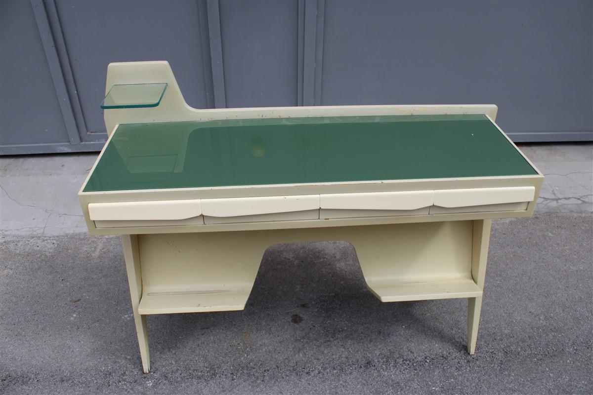 Mid-20th Century Mid-Century Italia Vanity Desk in Lacquered Wood Gio Ponti Style Colored Dassi For Sale