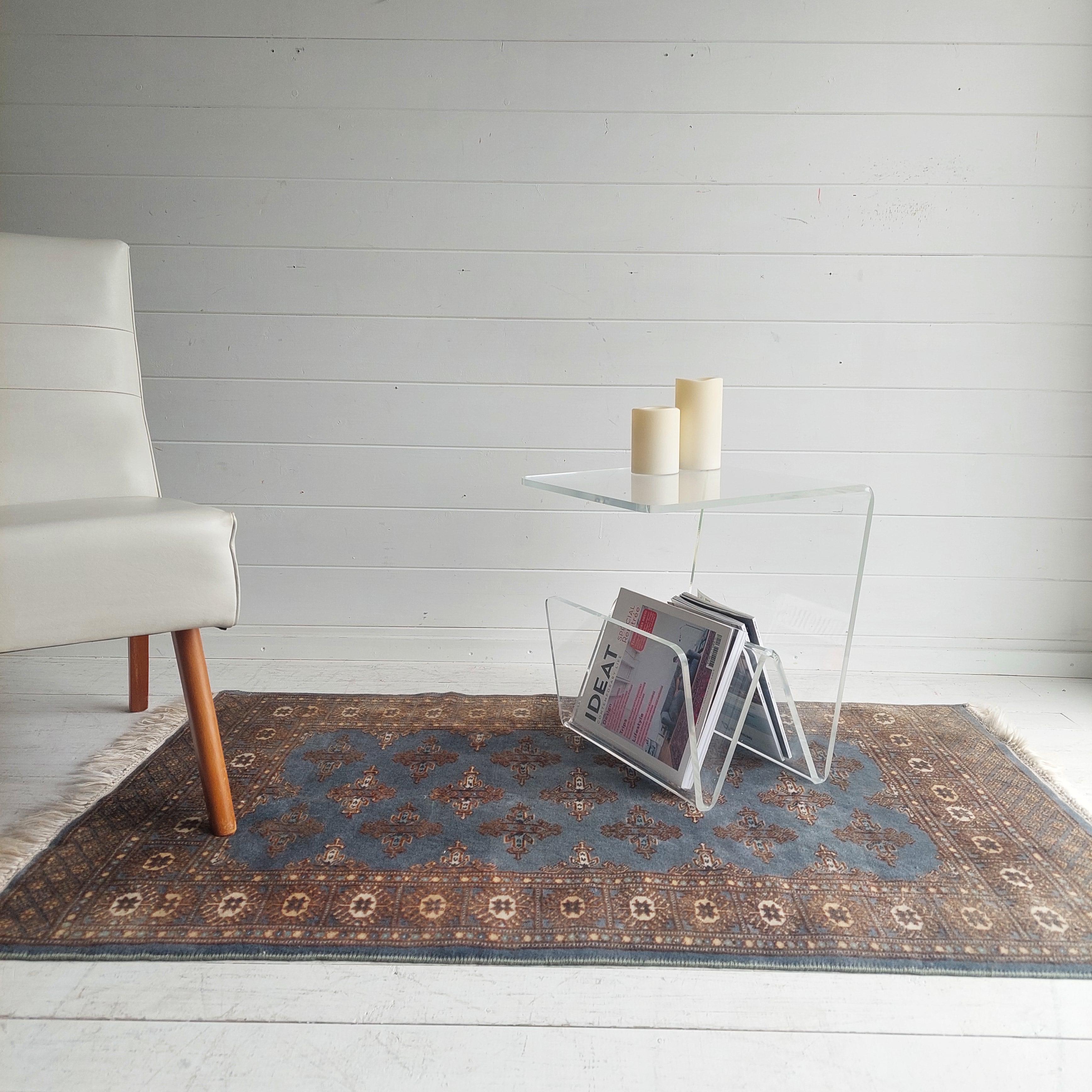 Minimalist Mid Century Italian Acrylic Plexiglass Side Table with magazine rack, 70s