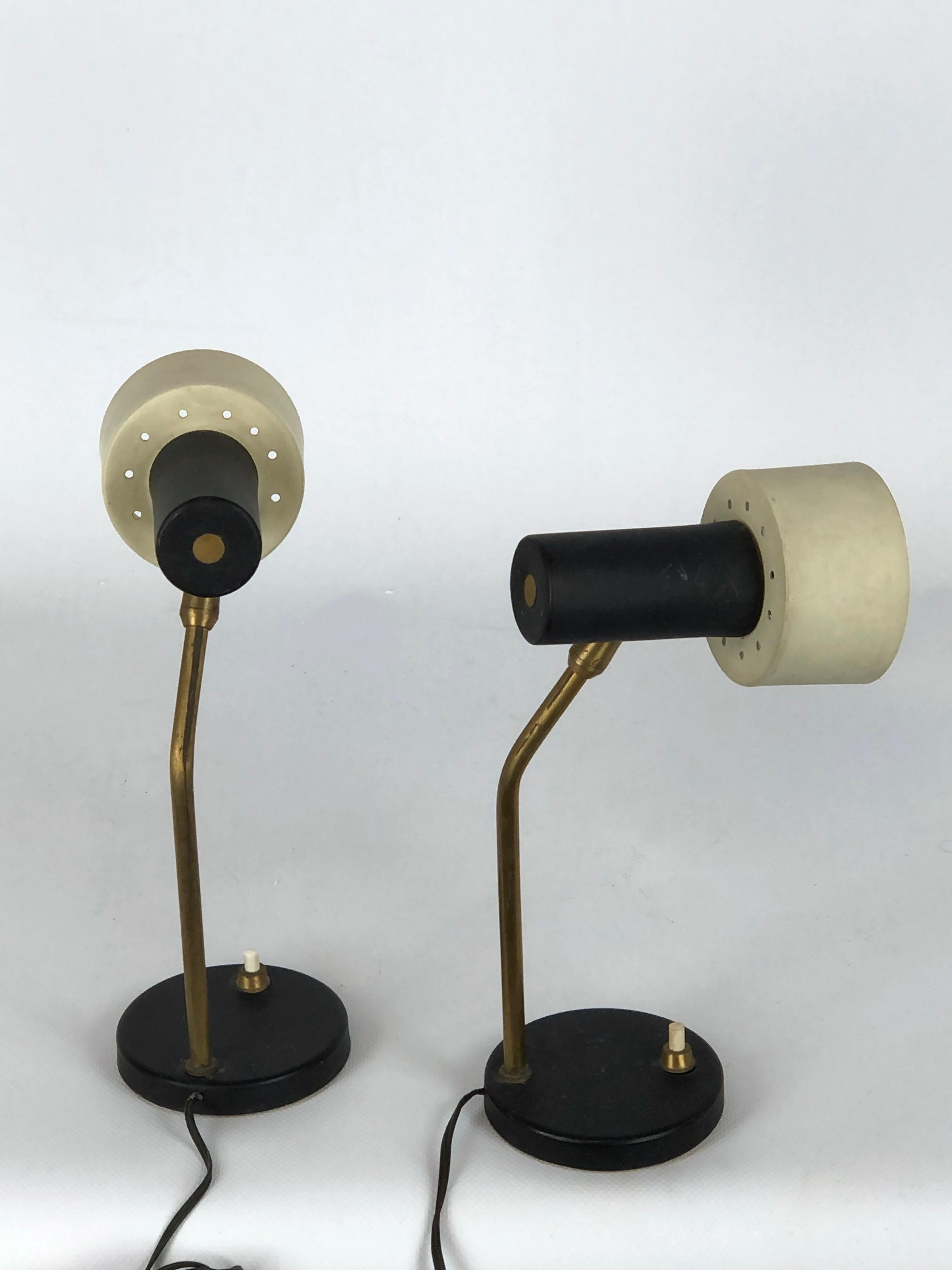 Mid-Century Italian Adjustable Cone Table Lamps, Set of Two For Sale 5