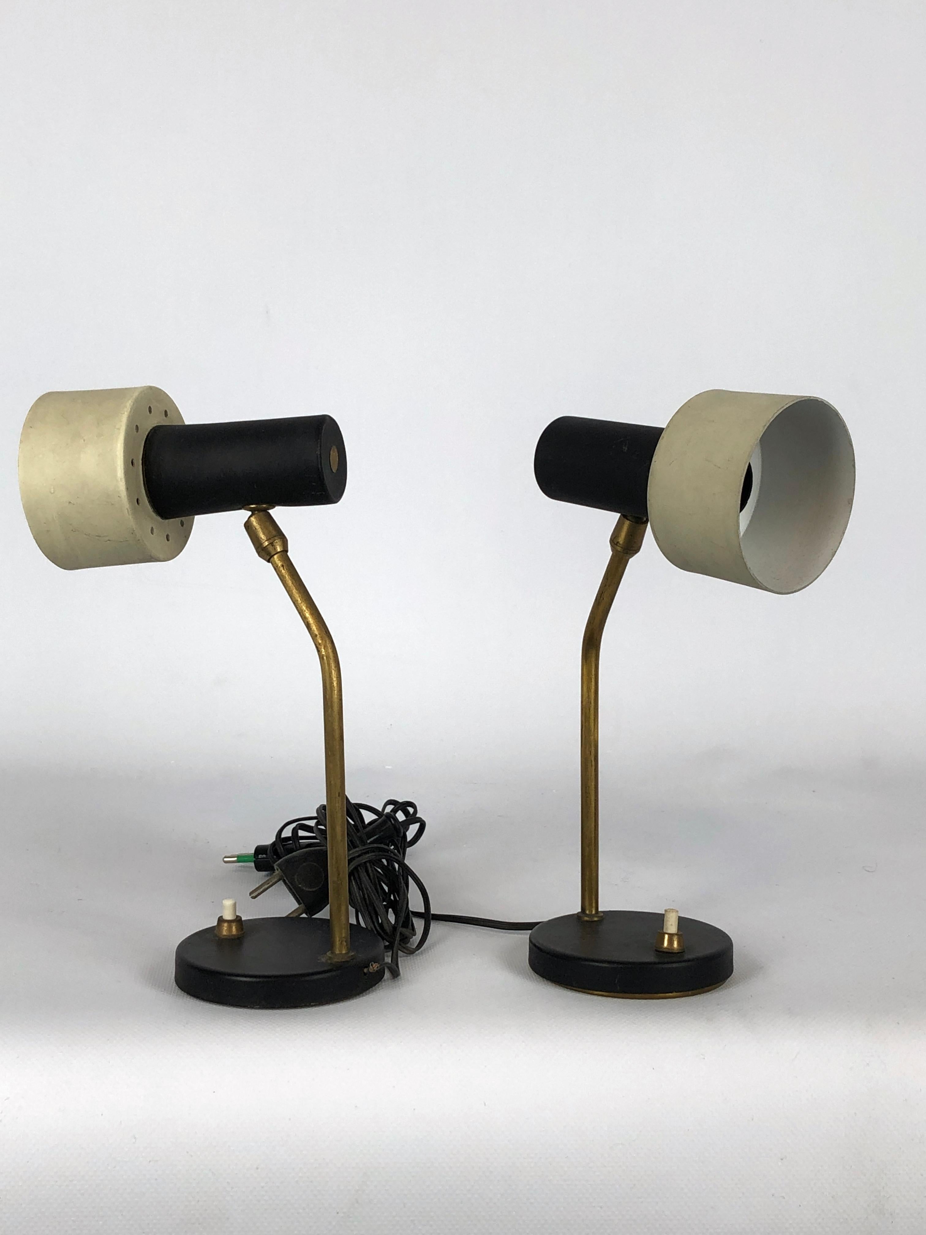 Mid-Century Italian Adjustable Cone Table Lamps, Set of Two For Sale 1
