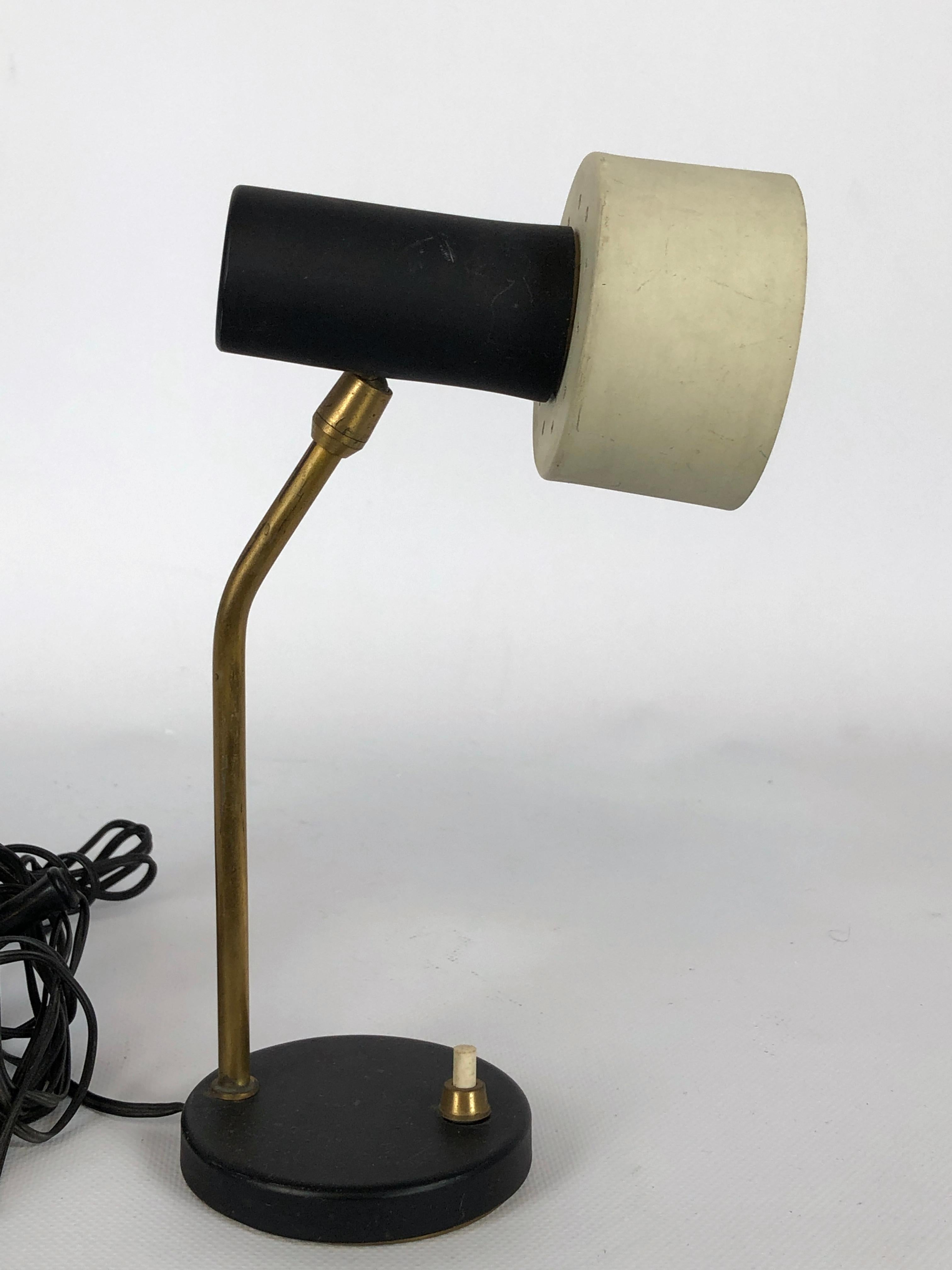 Mid-Century Italian Adjustable Cone Table Lamps, Set of Two For Sale 2