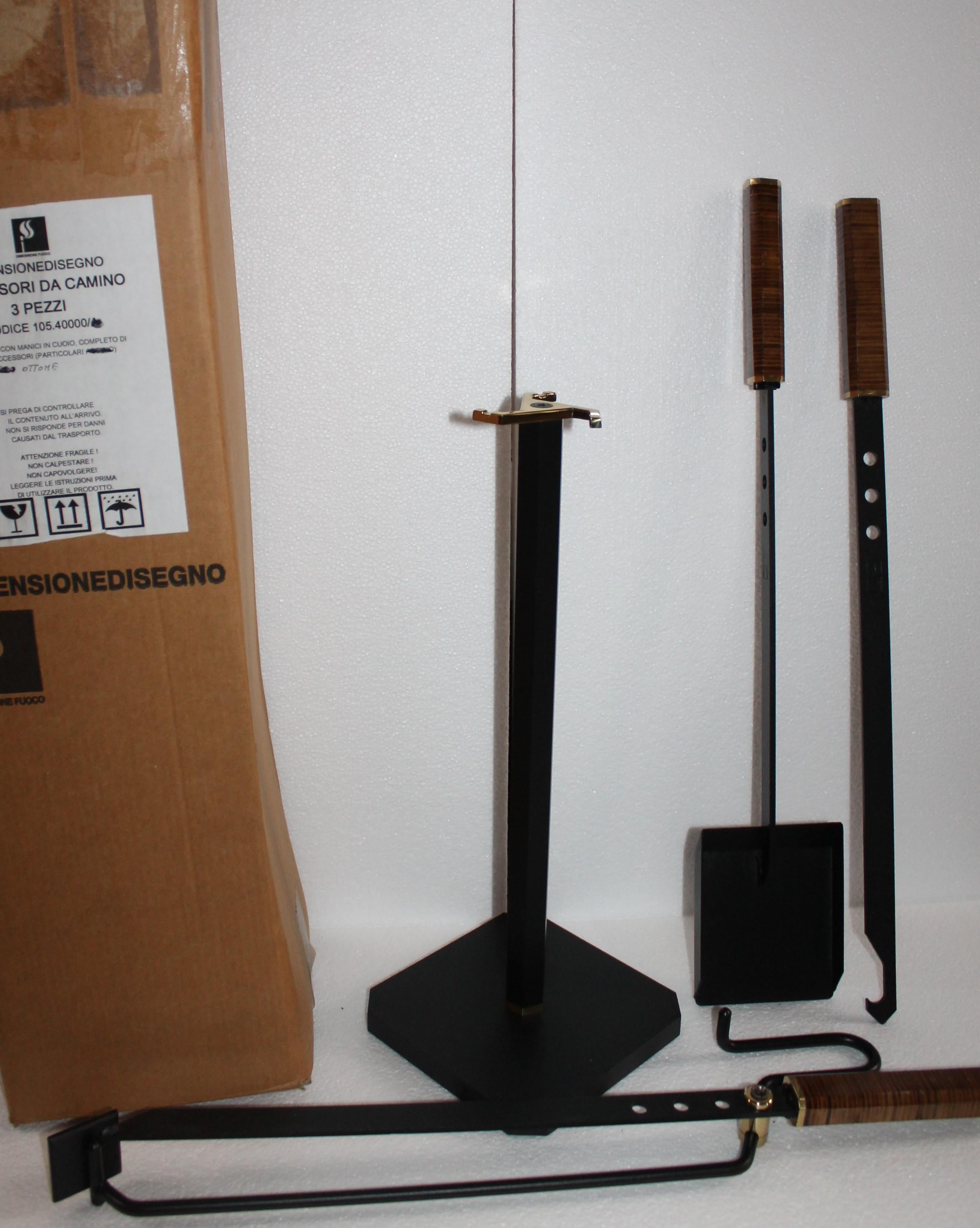 Midcentury Italian Afra & Tobia Scarpa Fireplace Tools Set for Dimensione Fuoco In Excellent Condition In Sacile, PN