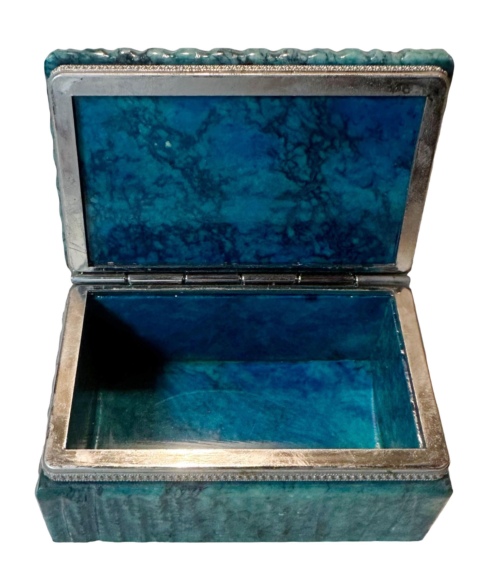 Caja de alabastro italiana de mediados de siglo Italiano en venta