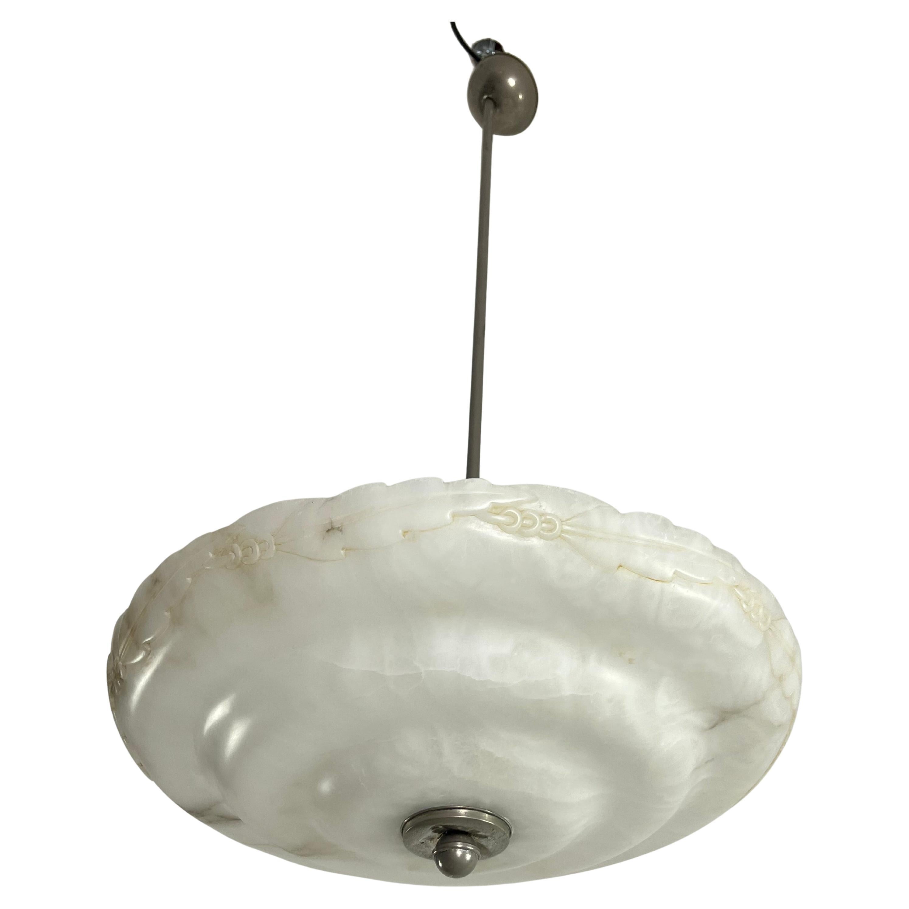 Italienischer Alabaster-Kronleuchter aus der Mitte des Jahrhunderts, 1940er Jahre