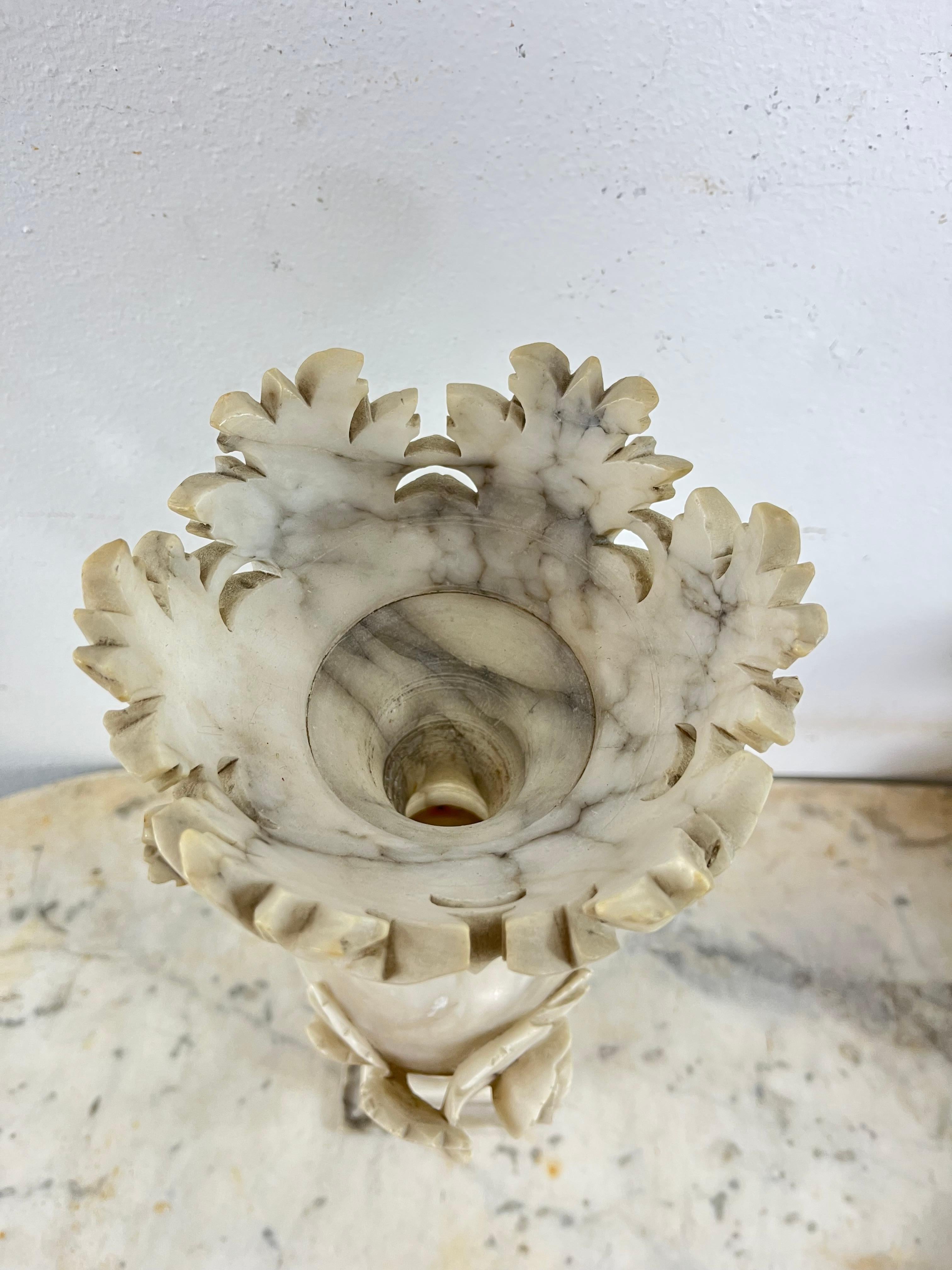 Italienische Alabaster-Vase aus der Jahrhundertmitte, 1930er Jahre im Angebot 10