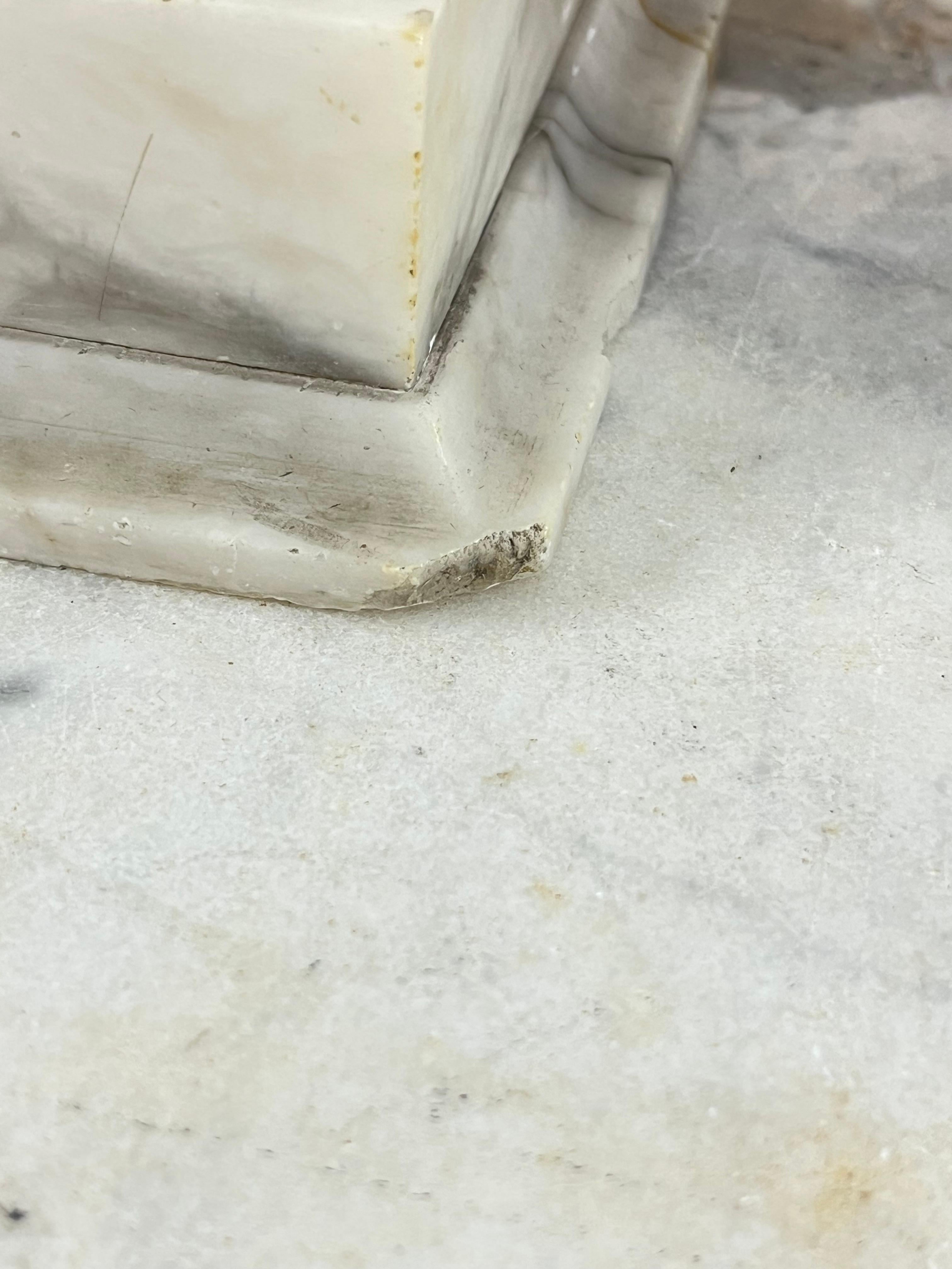 Italienische Alabaster-Vase aus der Jahrhundertmitte, 1930er Jahre im Angebot 2