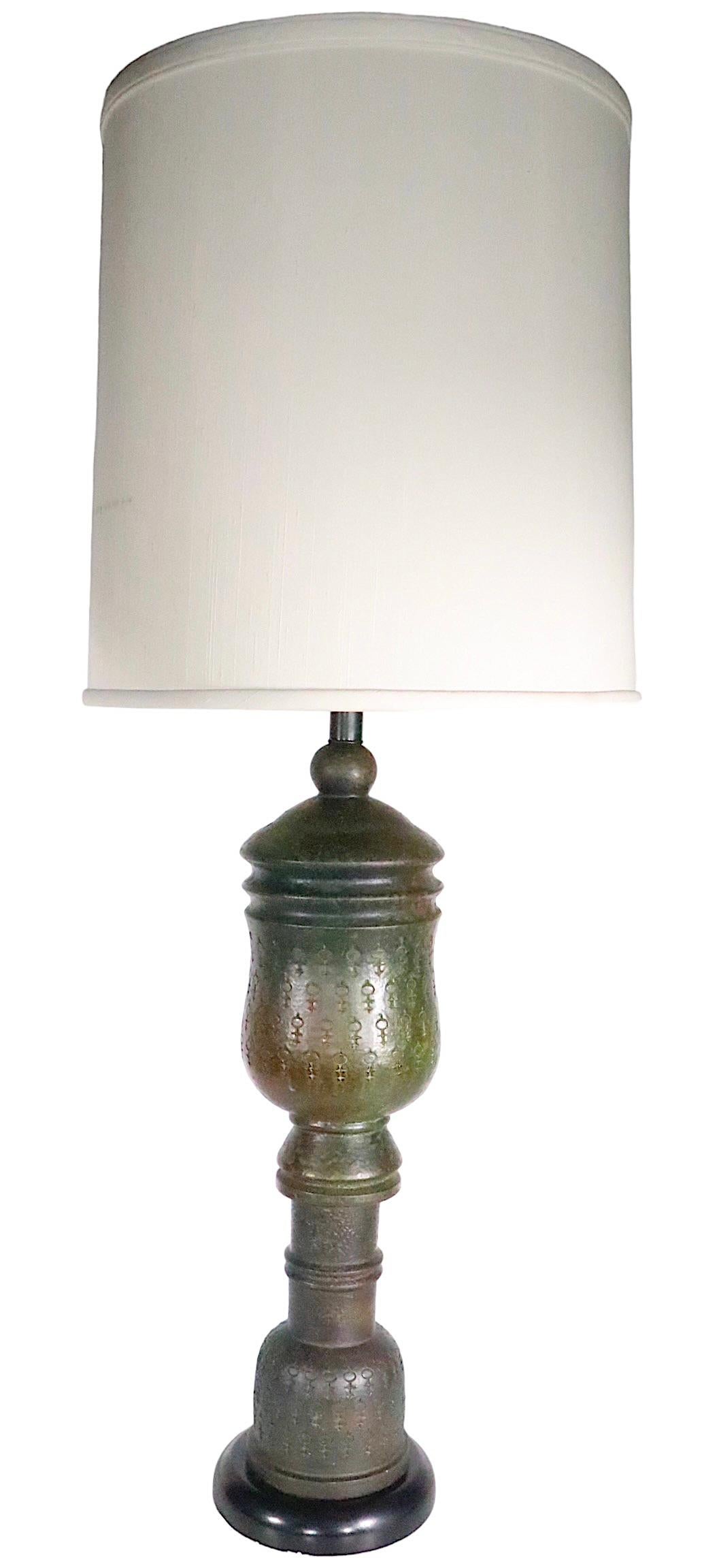 20th Century  Mid Century Italian Aldo Londi Bitossi Ceramic Table Lamp c 1960's For Sale
