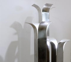 Mid Century italian "Amaryllis" Table Lamp