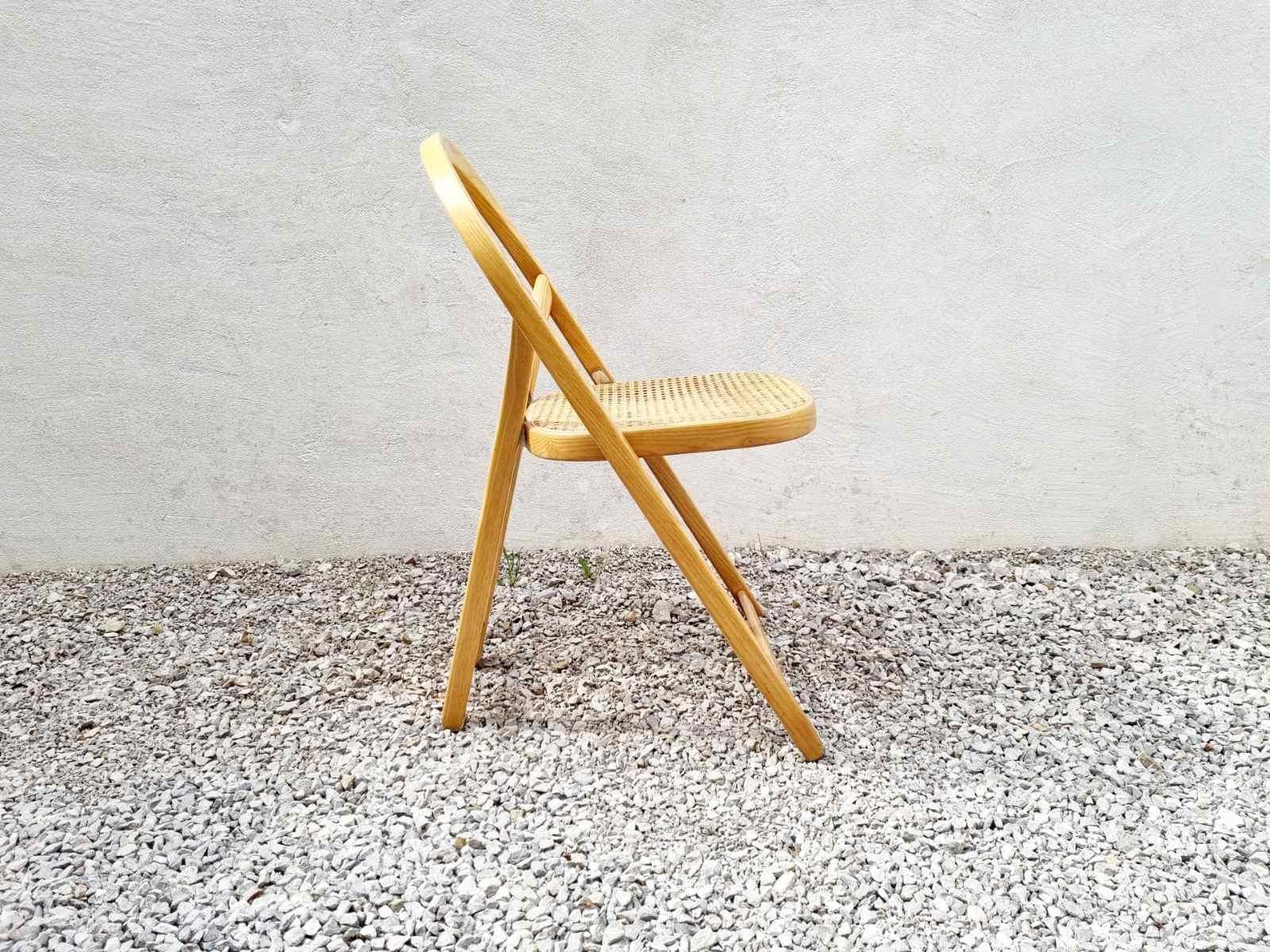Folding Chair, model Arca, design by Gigi Sabadin for Crassevig was made in Italy in '70s (exactly 1974).
.........
The Arca Chair was awarded with a selection of honour at 1979 Compasso d’oro and it is out of production for over 35