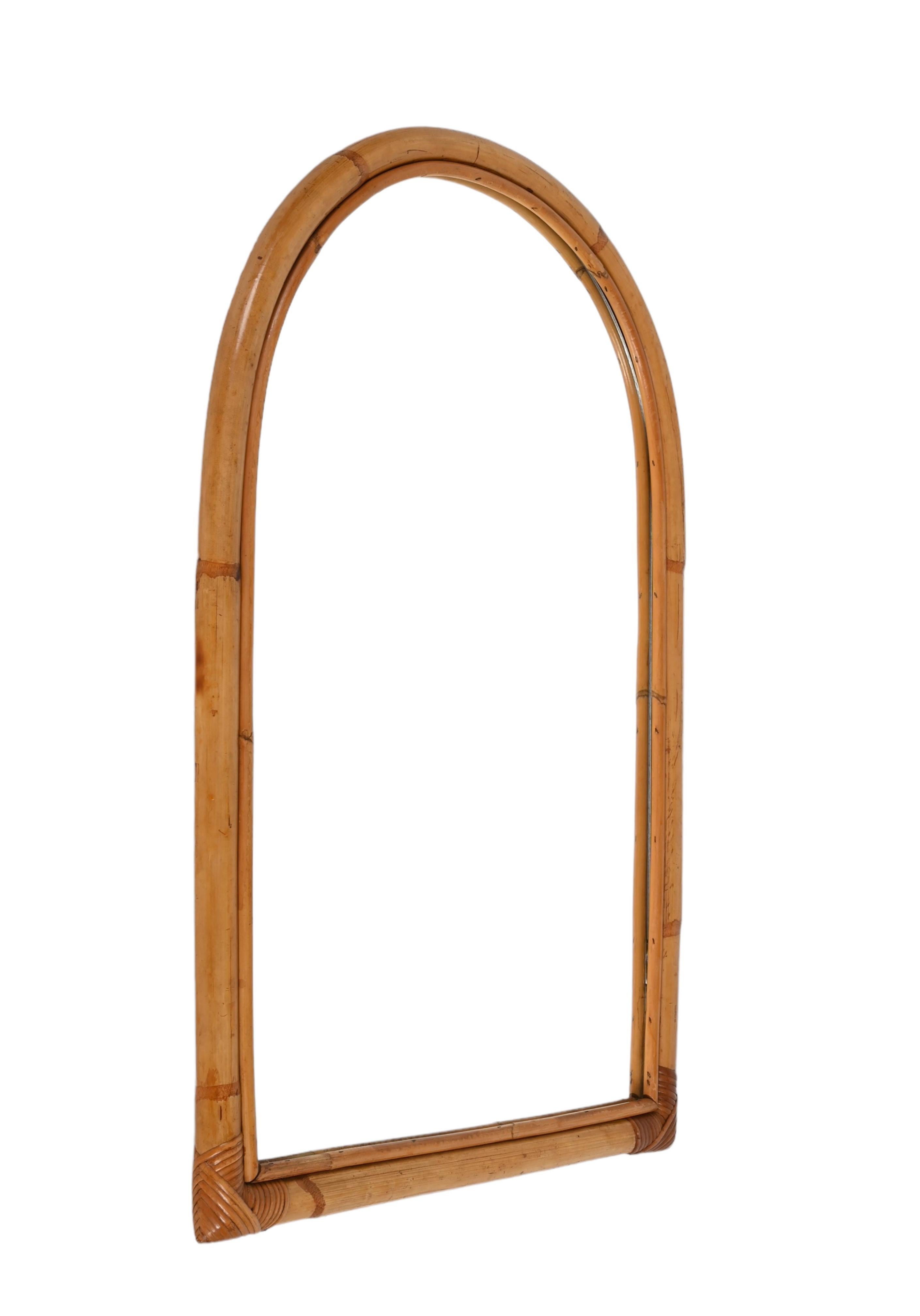 Mid-Century Italian Arch Mirror with Double Bamboo Wicker Frame, Italy 1970s In Good Condition In Roma, IT