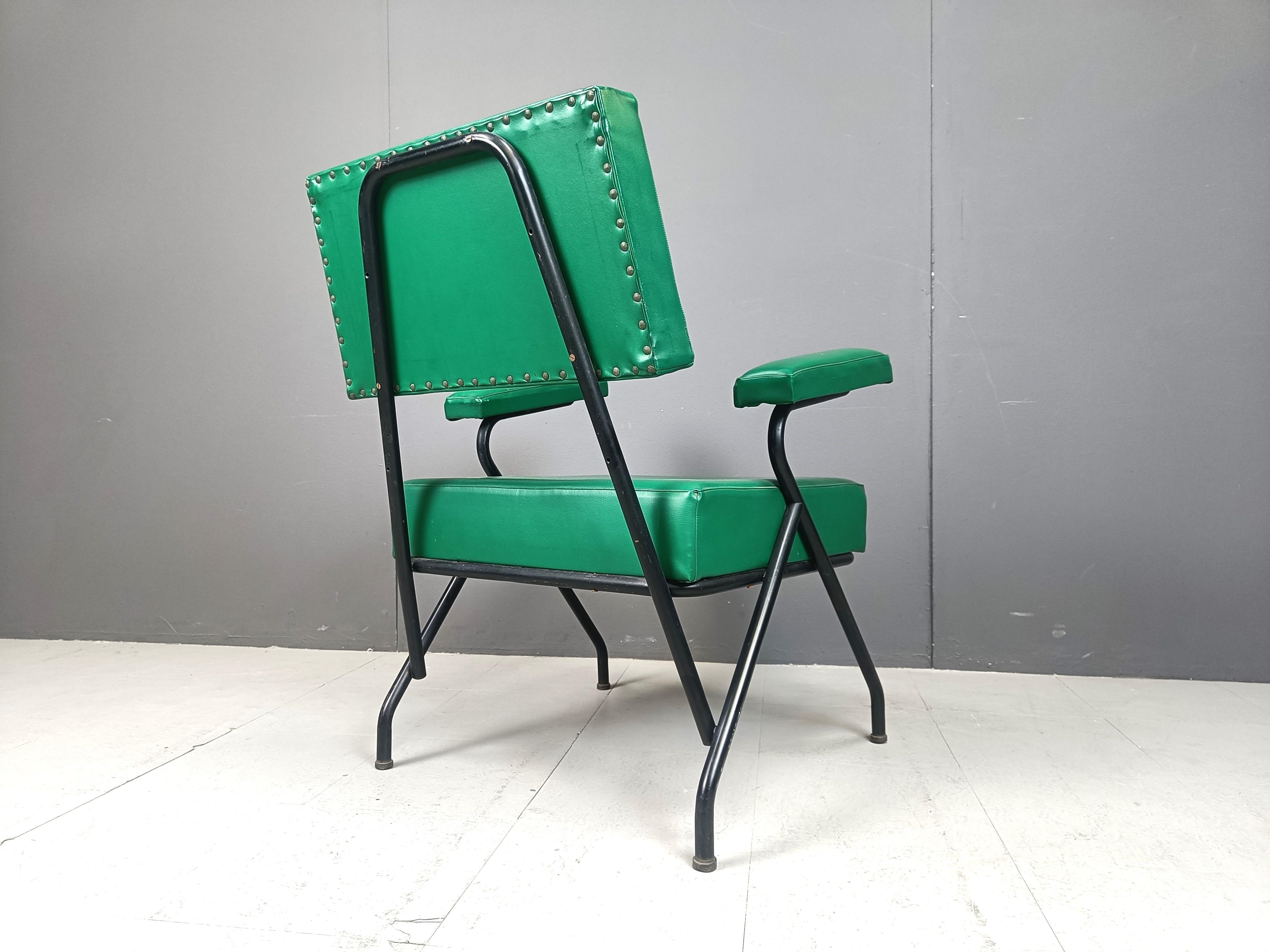 Mid century Italian armchair, 1950s For Sale 4