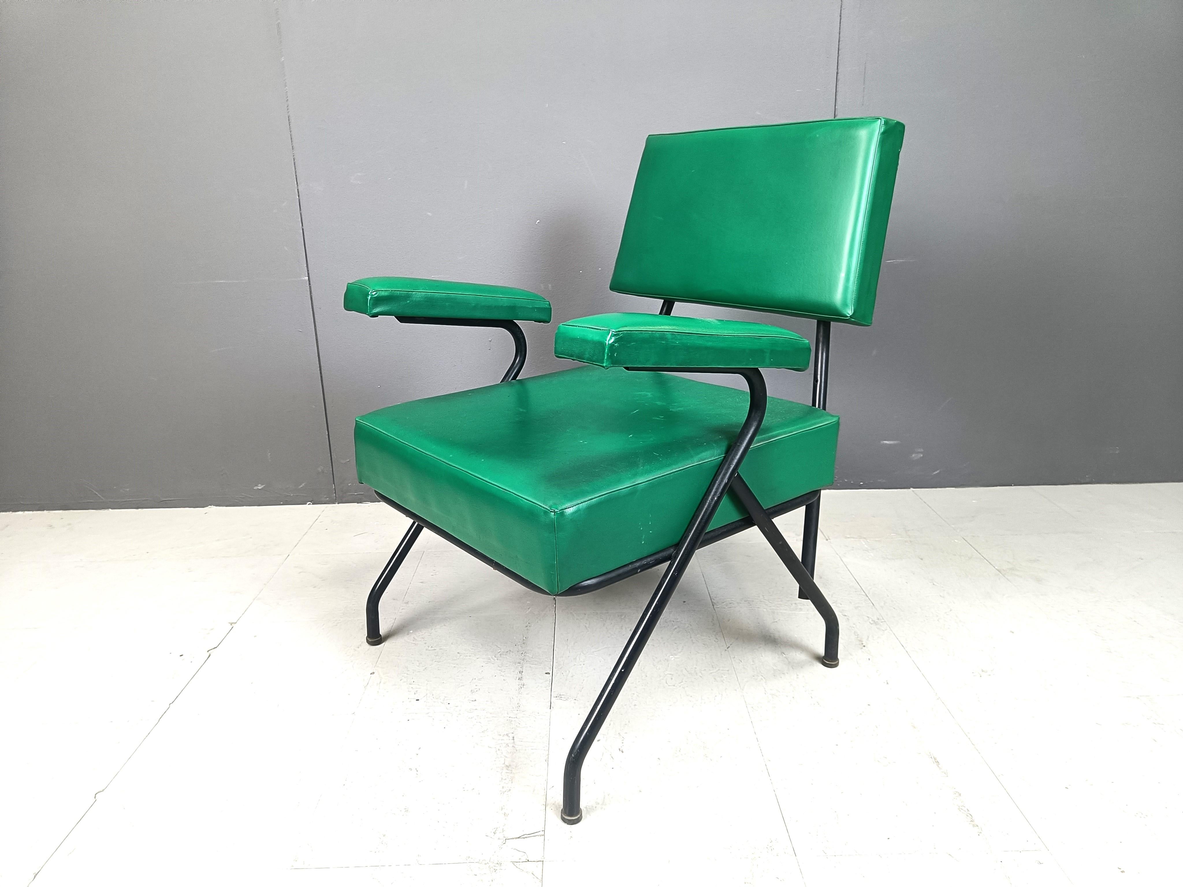 Mid century Italian armchair, 1950s For Sale 1