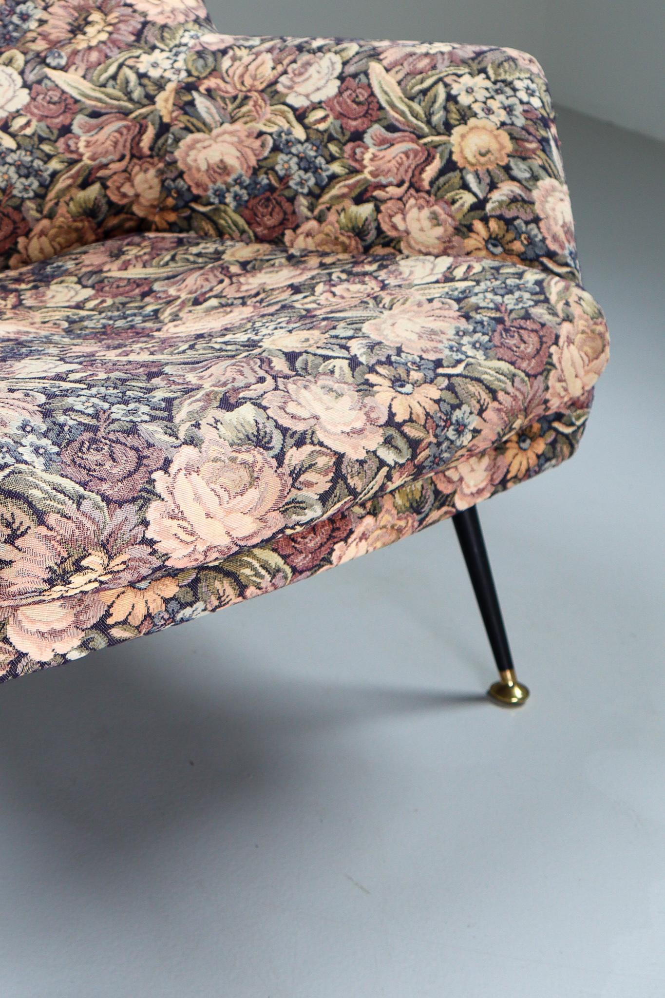 Midcentury Italian Armchair in Original Wool Flower Fabric, 1950s 1